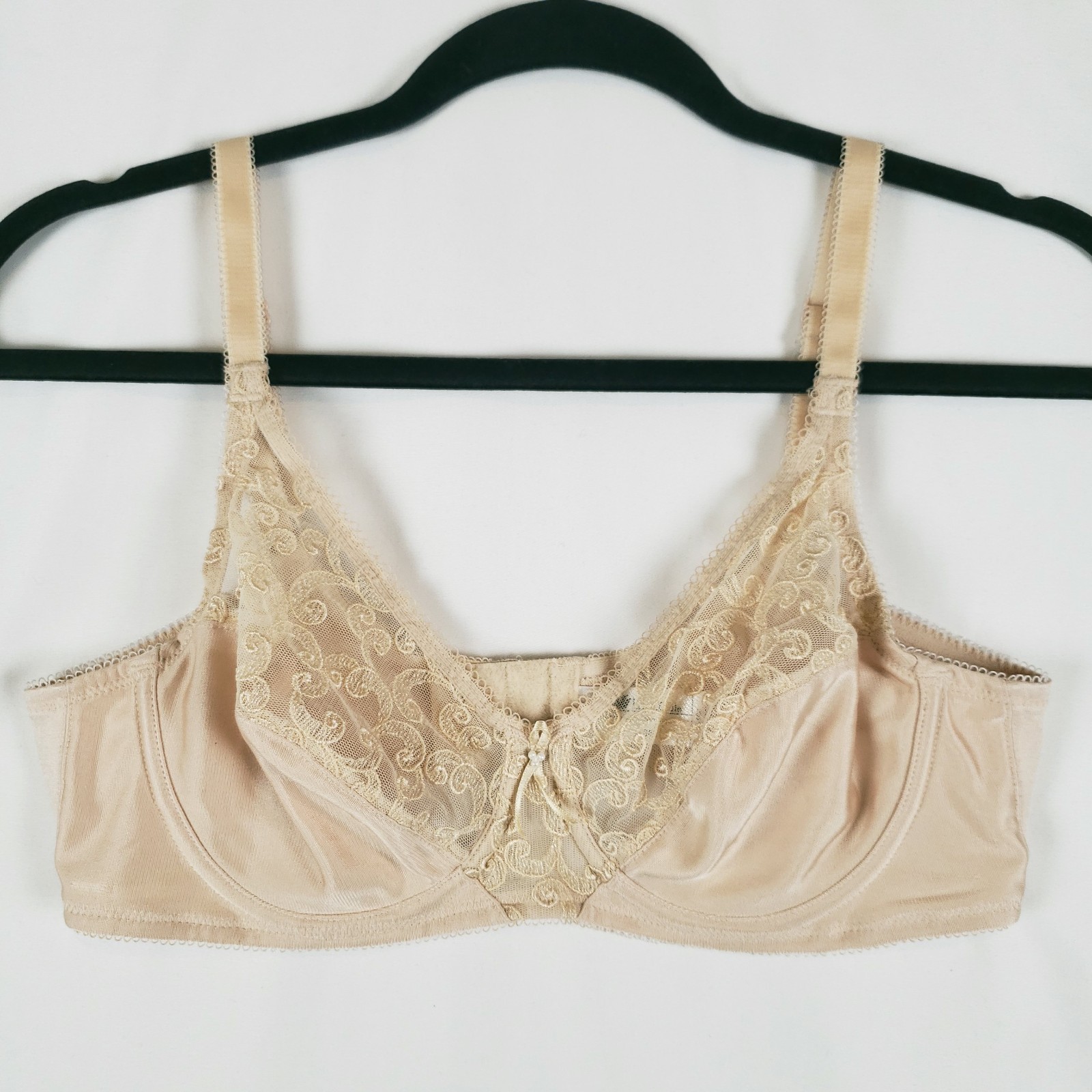 Wacoal Bra 36B Unlined Underwire Lace Trim Adjustable Straps 85106 Vintage