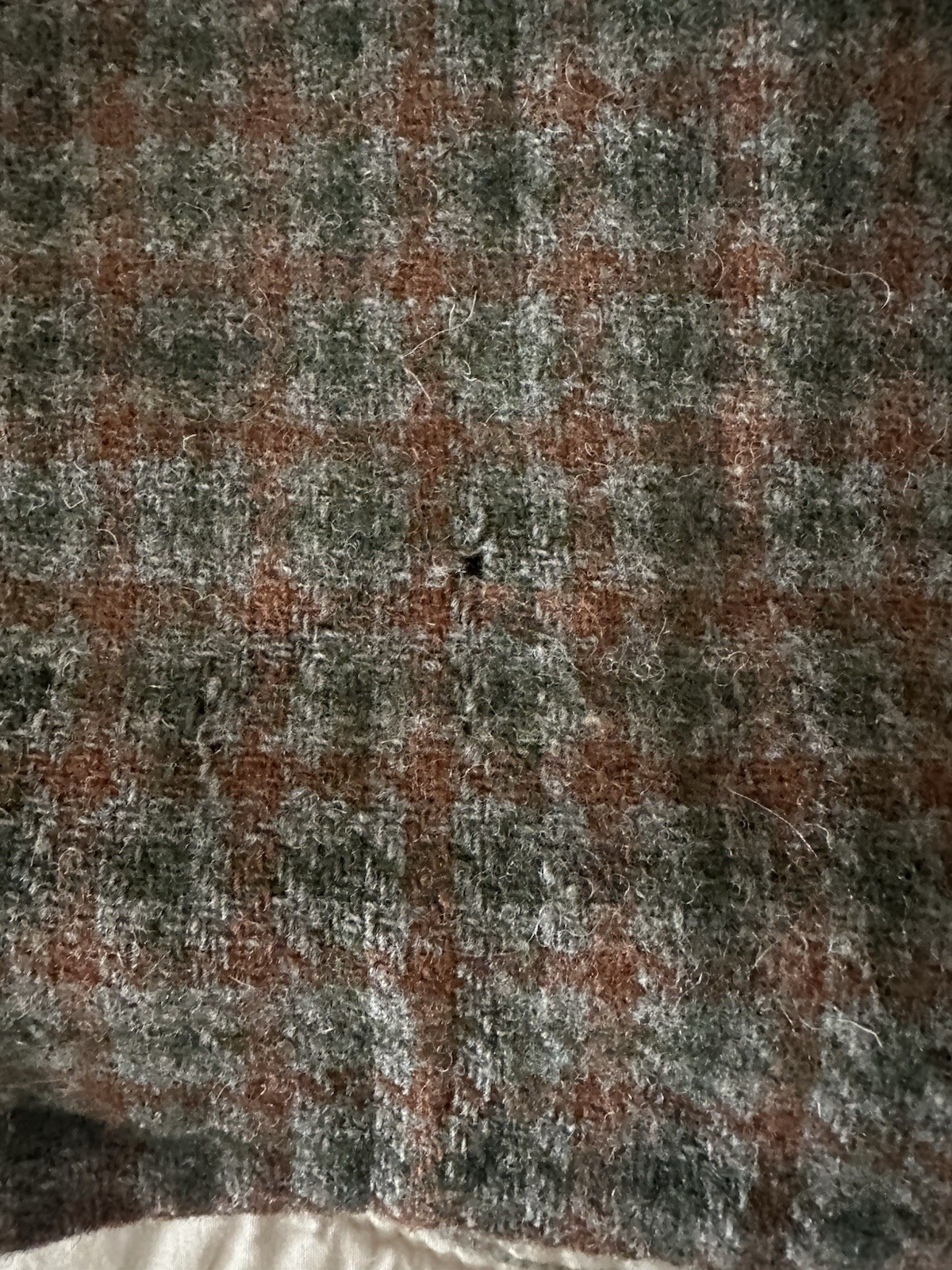 Vintage Dutchmaid Women’s Plaid Wool Skirt/Matching Cropped Jacket Ephrata, Pa