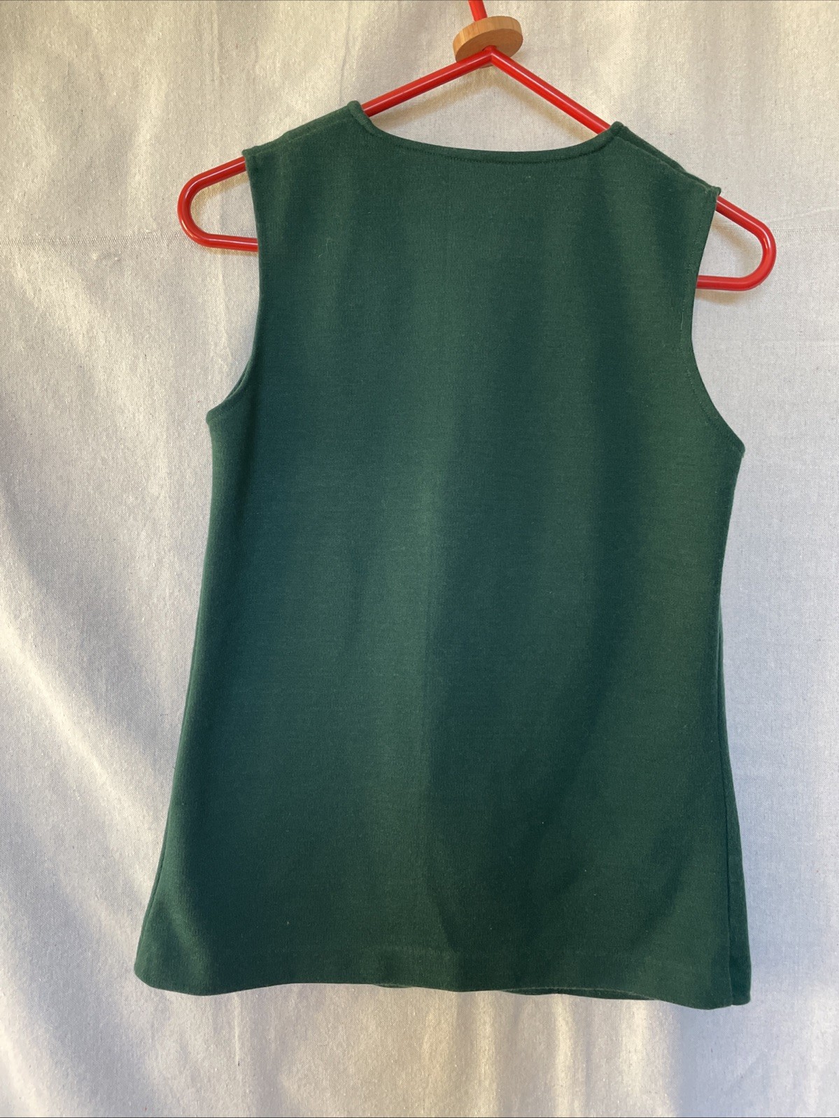VTG Vest Women’s M Dark Green Knit Wood Buttons Boho Grannycore Peasant Academia