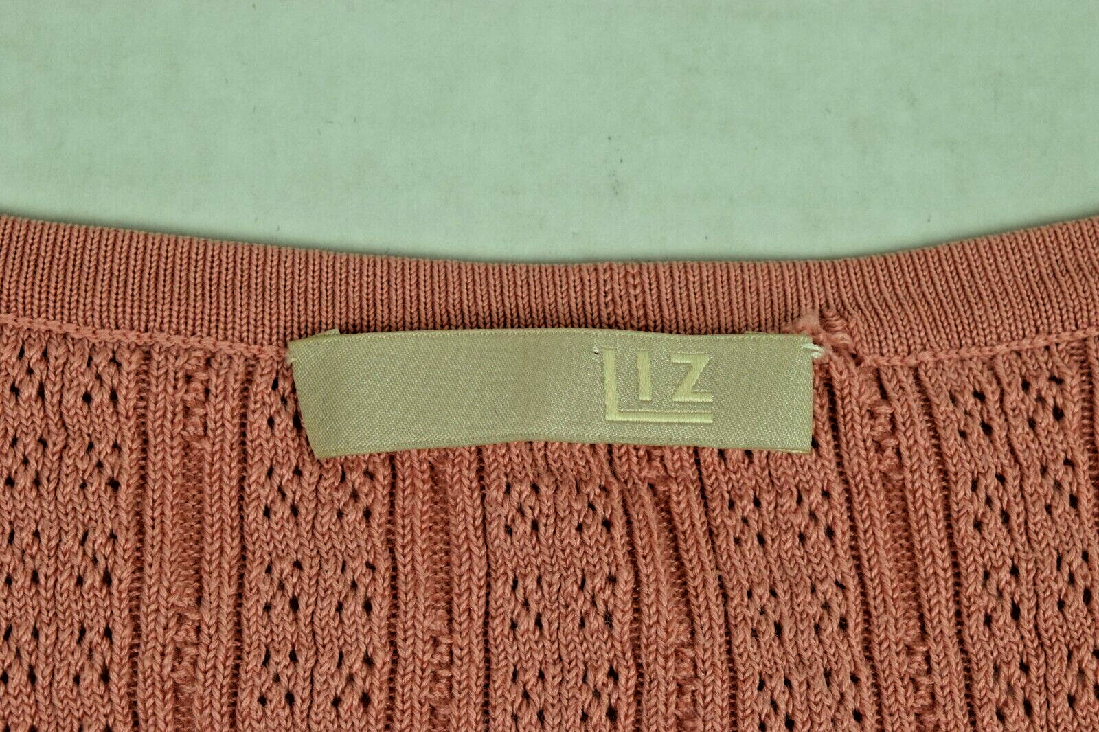 Vintage Knit Top Liz Size XS 90s Salmon Pink Silk Rayon Textured Henley Fitted