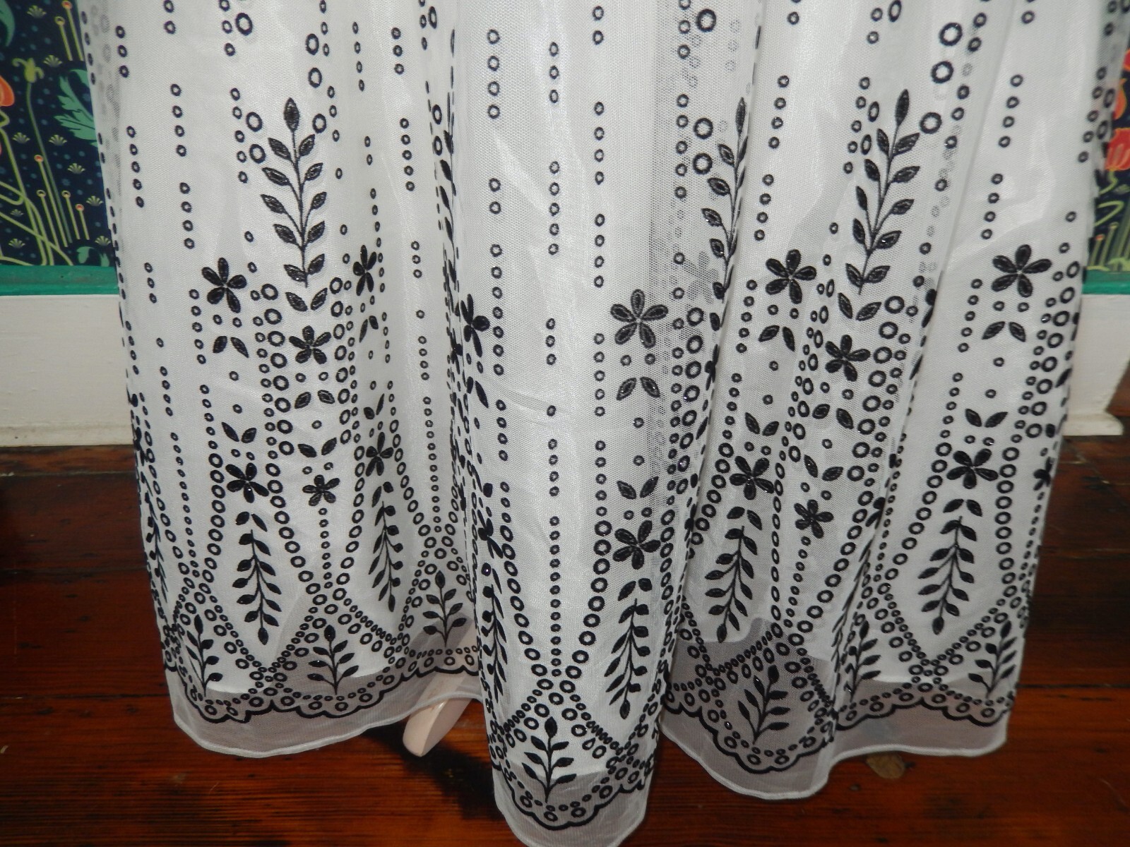 Vintage 90’s Y2K Black White Flocked Velvet Tulle Princess Hall Prom Dress