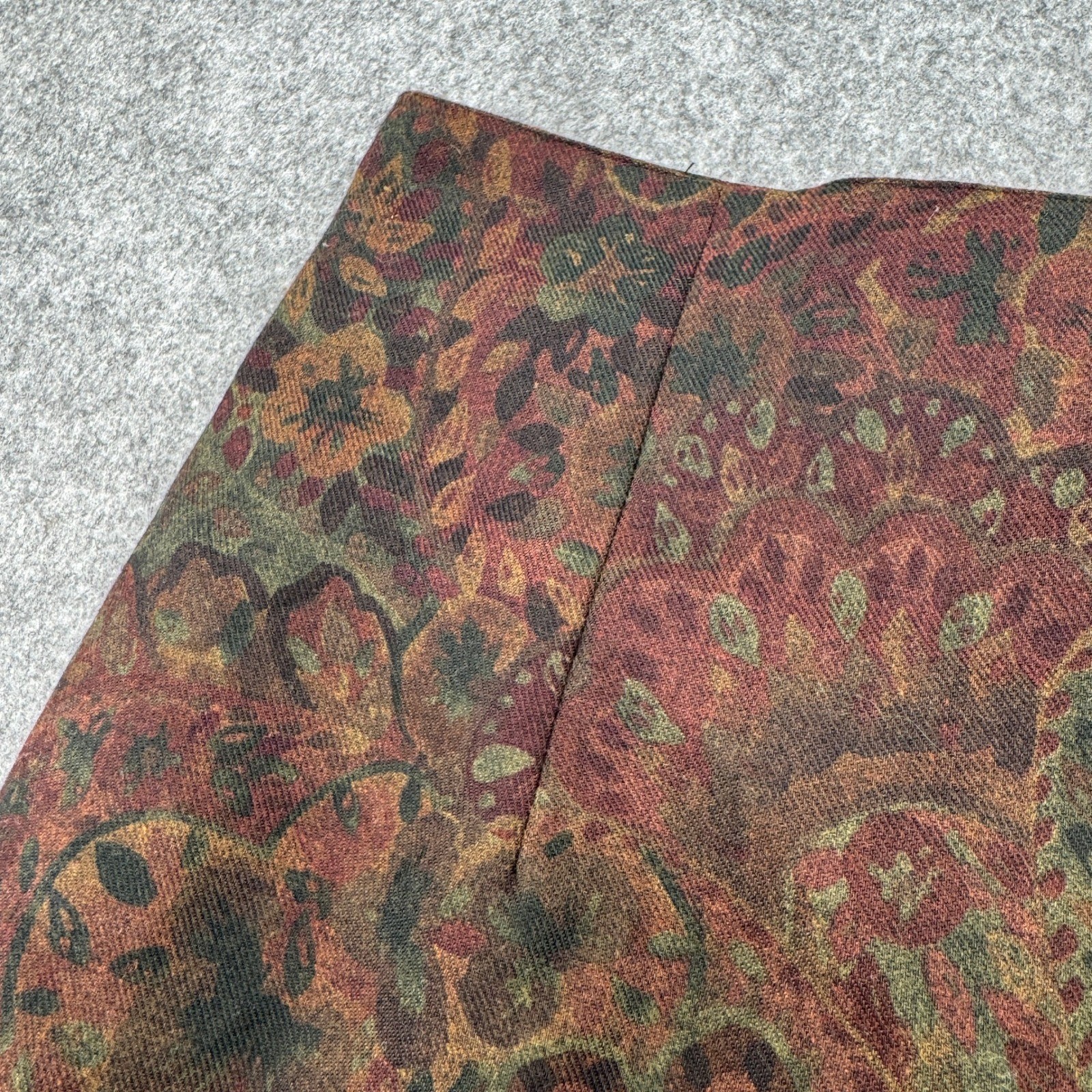Vintage Forenza Paisley Floral Pencil Skirt Burgundy Olive Green Size 8 USA Made