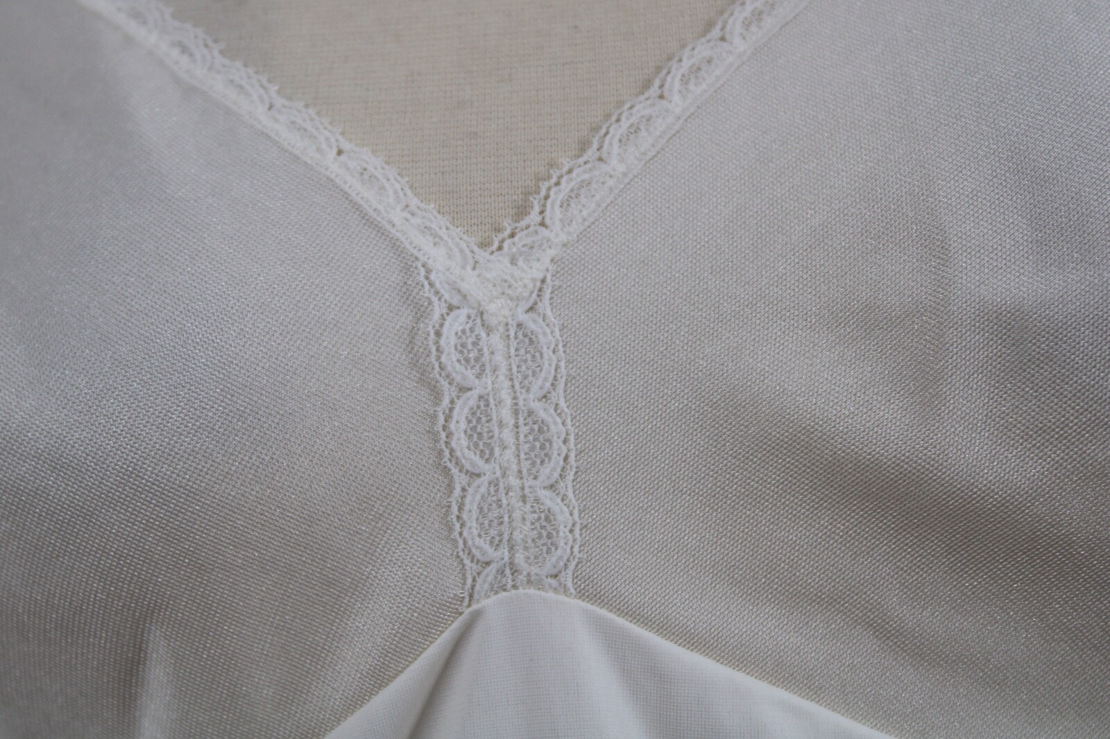 Vtg JC Penney MG 34/12 LL Ivory Antron Nylon Long Full Slip Dress Side Slit