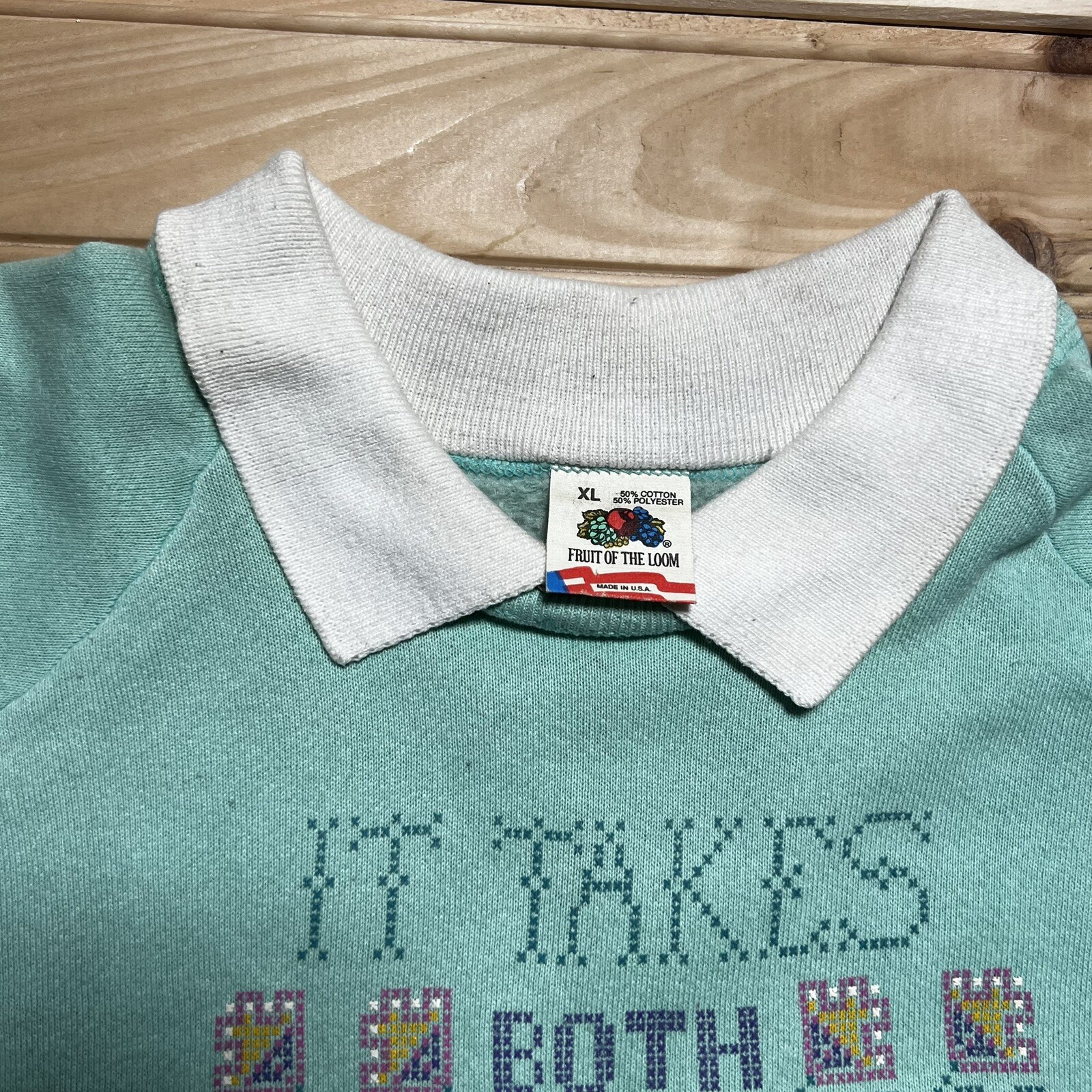 Vintage 80s Granny Core Rain And Shine Make Rainbow Needlepoint Sweatshirt – XL