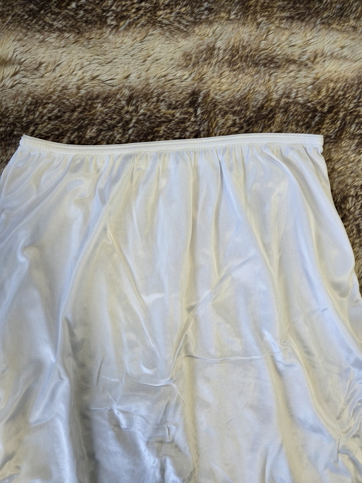 Vintage Cottagecore White Slip Skirt – Soft Girl Coquette Minimalist Midi Slip L