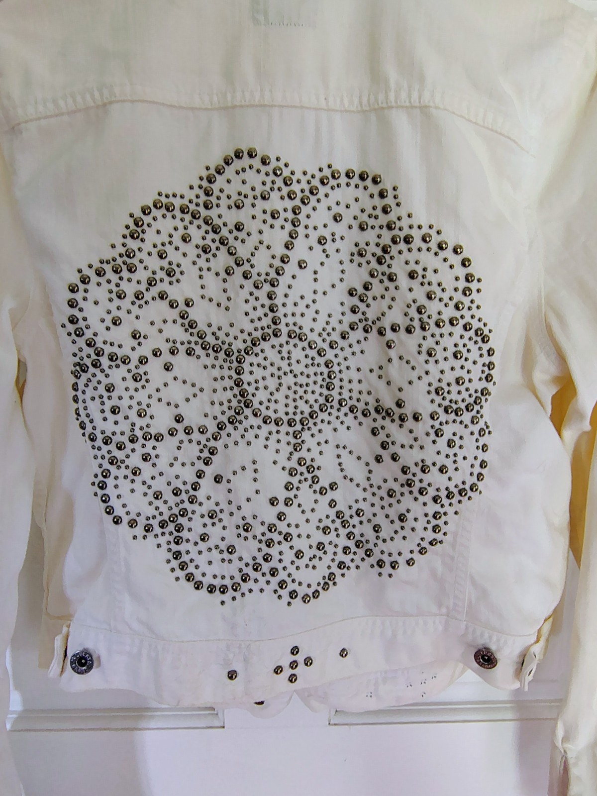 Lucky Brand Studded Denim Jacket XL White Cream Heavy Metal Studs Boho Medallion