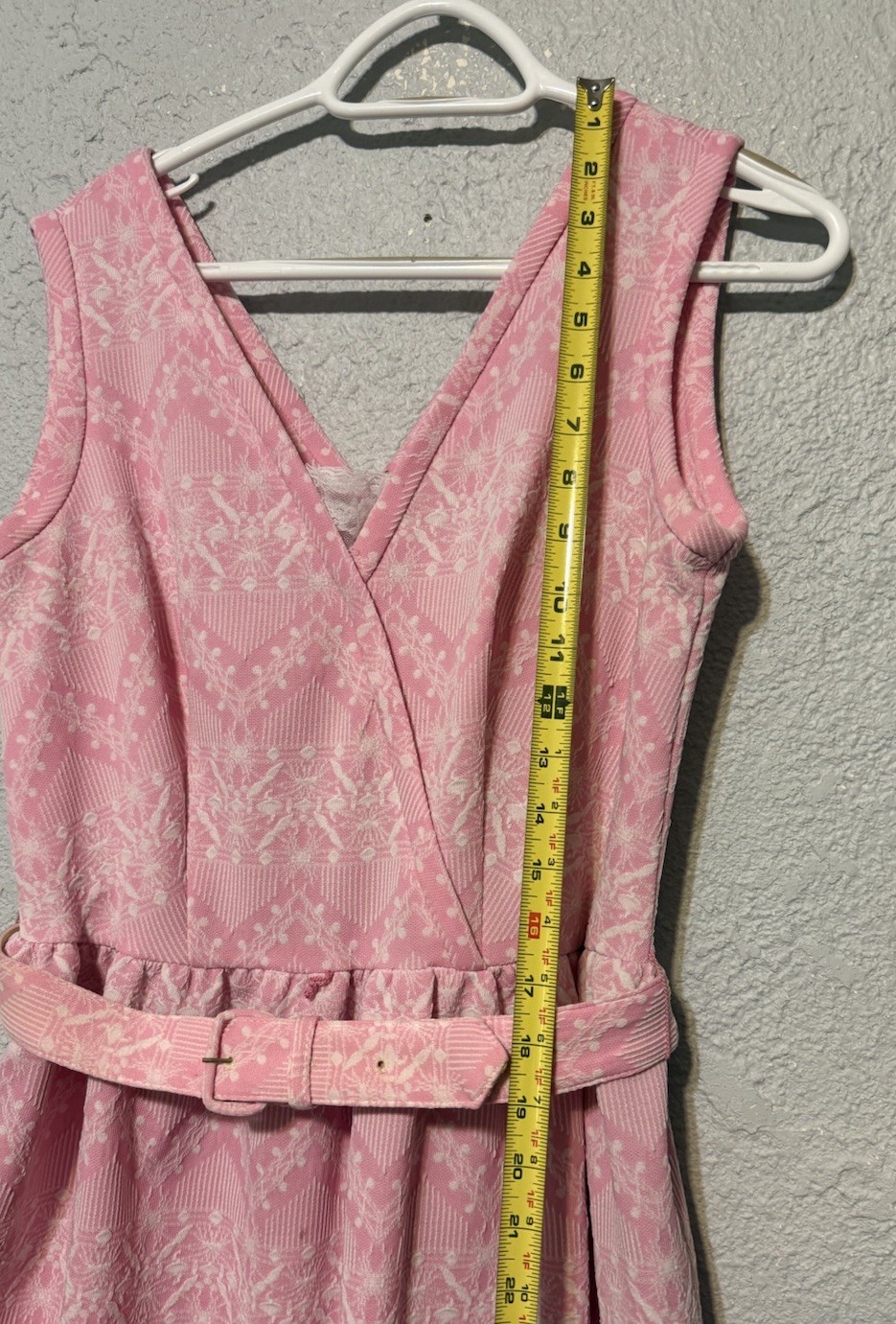 Vintage Women’s Toni Todd Pink Textured Sleeveless Formal Maxi Dress With Belt