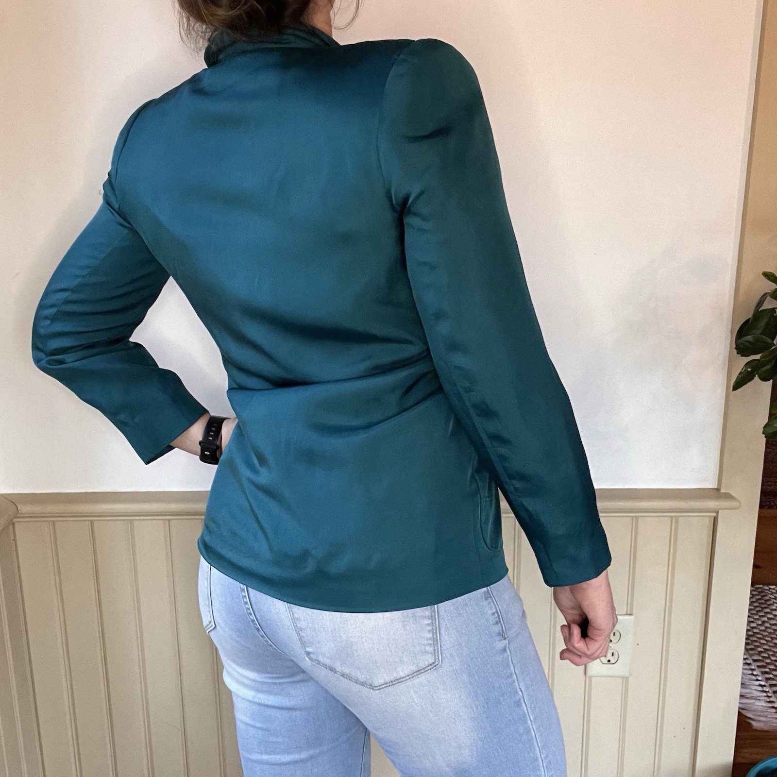 Vintage Evan Picone Silk Emerald Blazer Lined Front Button Single Breasted