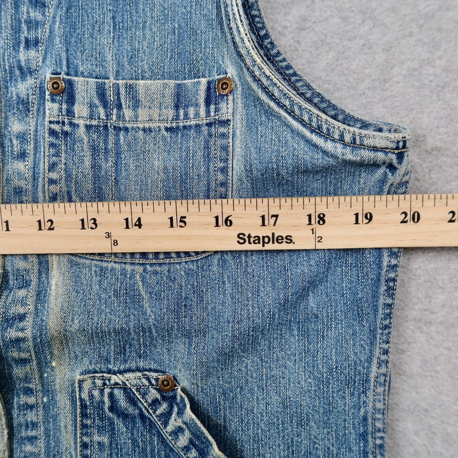 Vintage St Johns Bay Women M Medium Denim Vest Blue Cotton Button Front Workwear