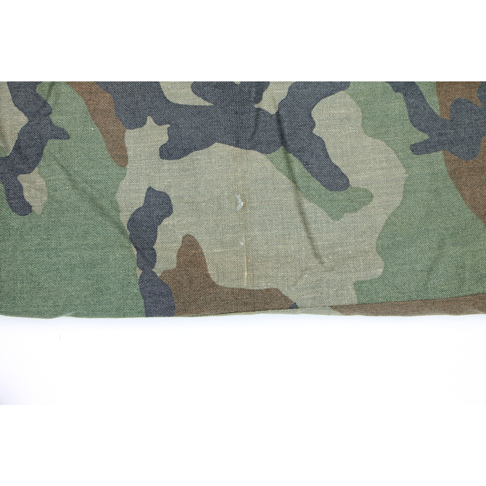 Retro Camo Jacket: Urban Explorer & Military Chic