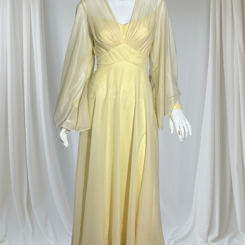 Antique Mike Benet Formals Butter Cream Yellow Flowy Dress – Vintage Sizing