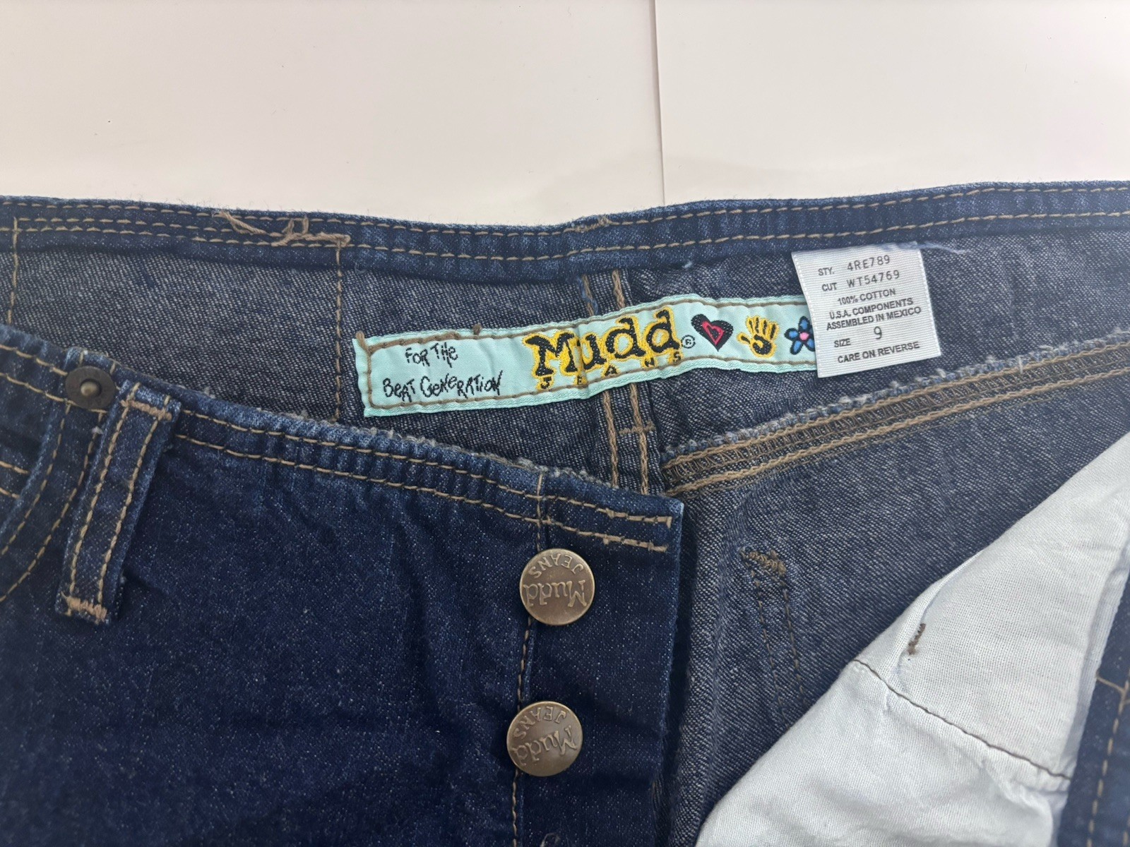 Mudd Low Rise Jeans Juniors Flare Blue Denim, Size 9, Butyon Front Vintage 90s