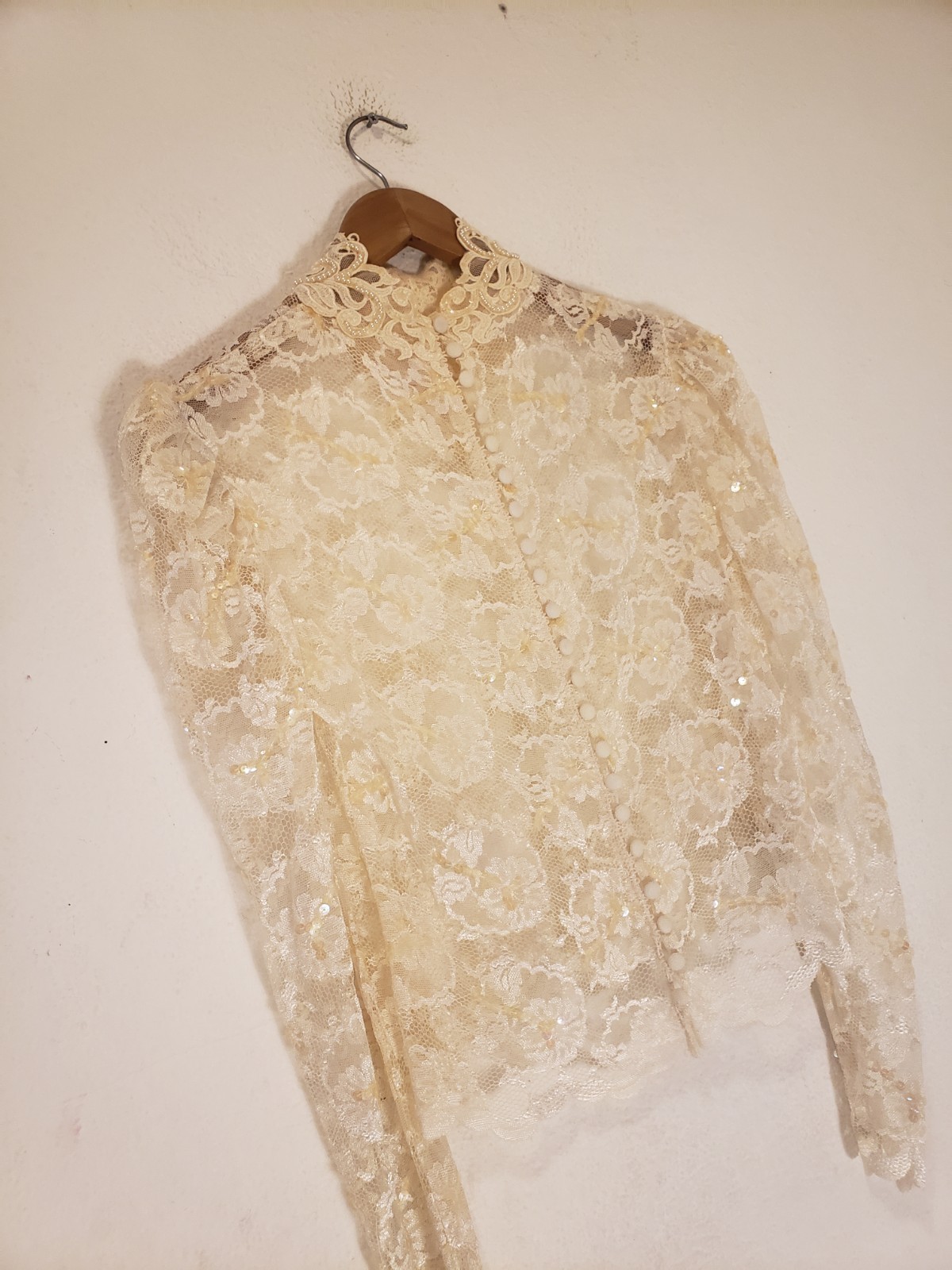 Vtg 70s Victorian Ivory Lace High Collar Sequin Long Slv Top Sz M Button Back
