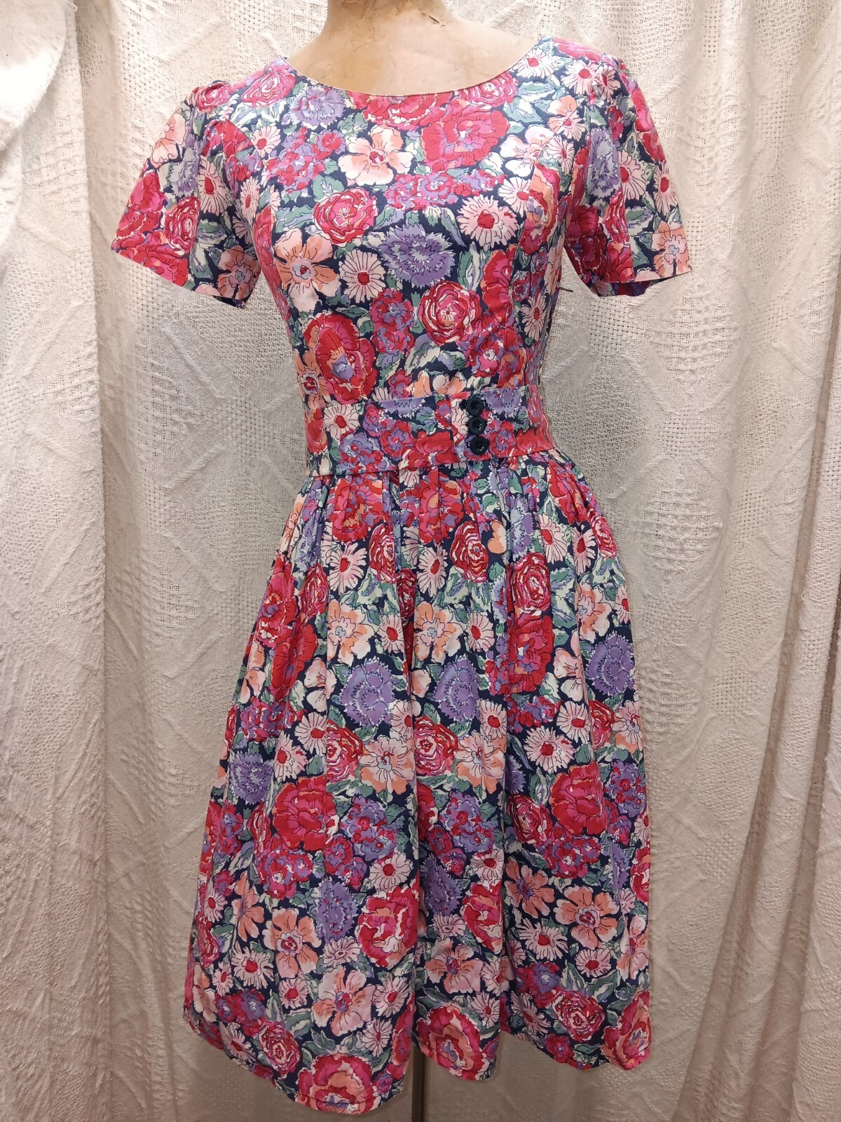 Vtg 1980’s Retro 50’s Red Pink Green Peach Black Cotton Dress Size XS