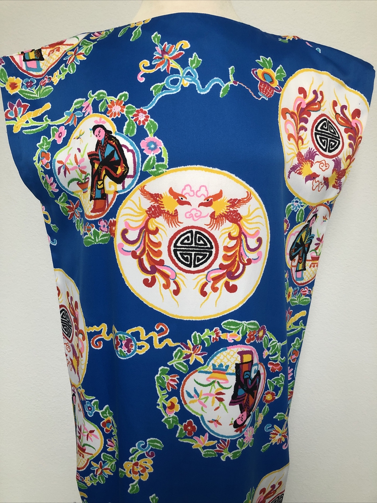 Vintage Waltah Clarke’s Blue Hawaiian Asian Print Mumu Maxi Dress Size Small💙