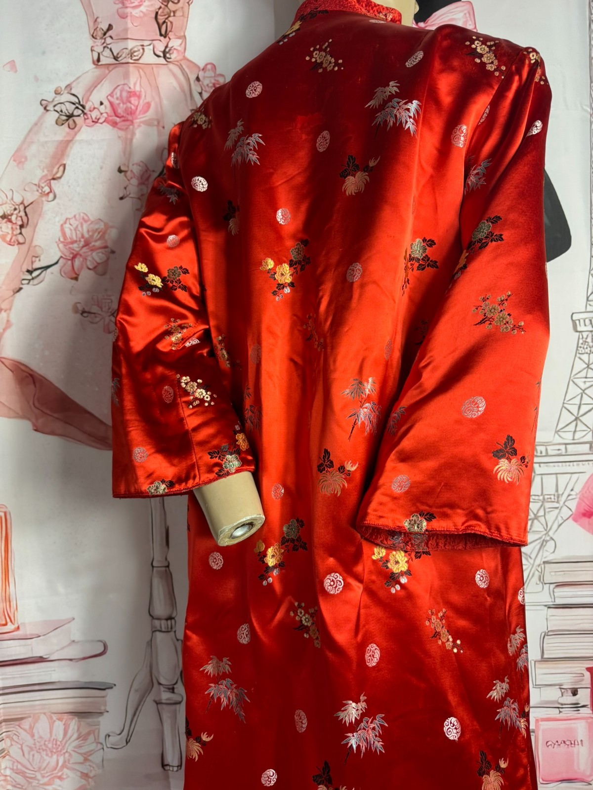 Vintage Kimono Silk Coat Red China Coat 70s Embroidery Silk Size 38 40 42