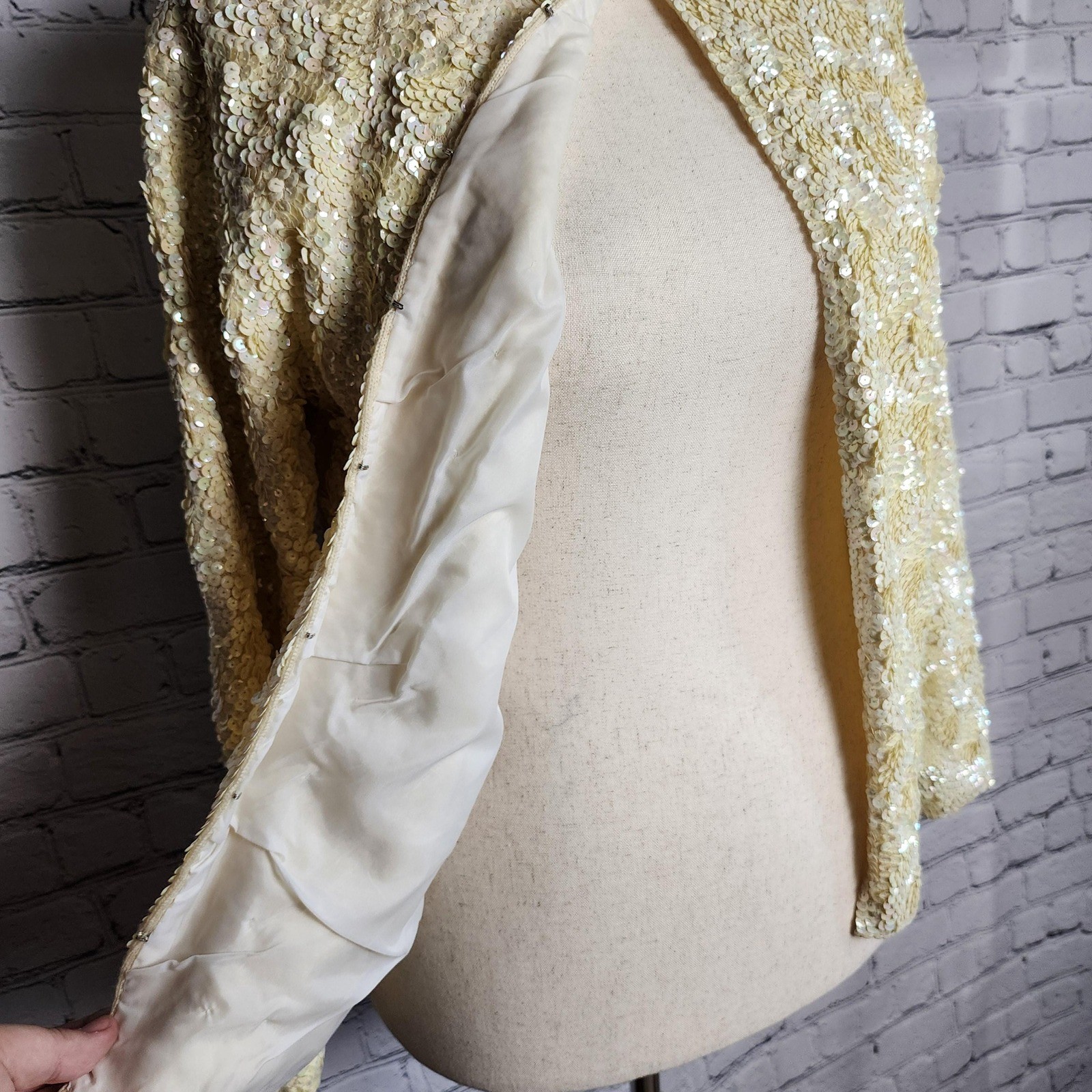 Vintage 60s Iridescent Gold Beige Sequin Jacket Bridal Formal Large Size 40