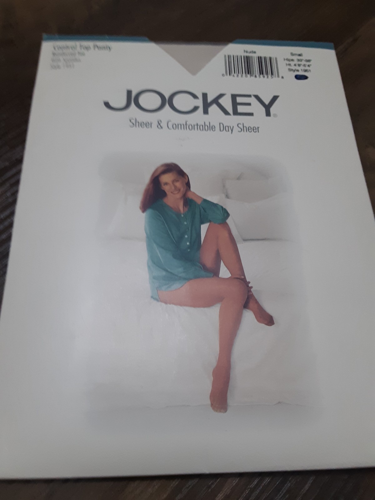 VINTAGE Jockey For Her Control Top pantyhose Sz. Small Color Sand NIP