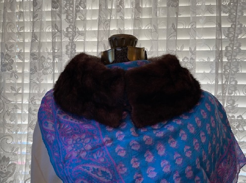 Vintage Mink Natural Fur Collar 1950s-1970s
