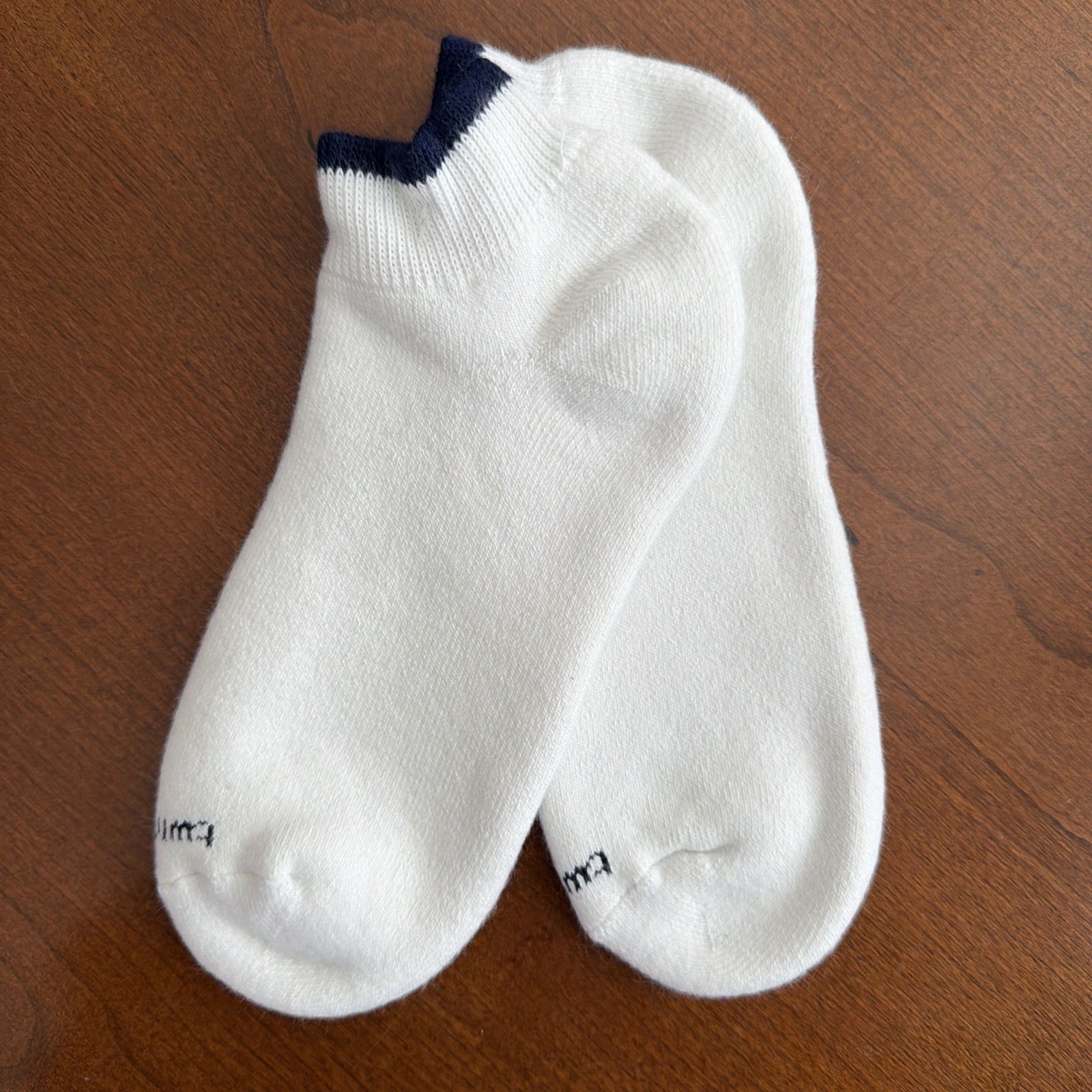 New! 9-11 Low Cut Socks Ankle Acrylic Multiple Colors White Navy Blue.