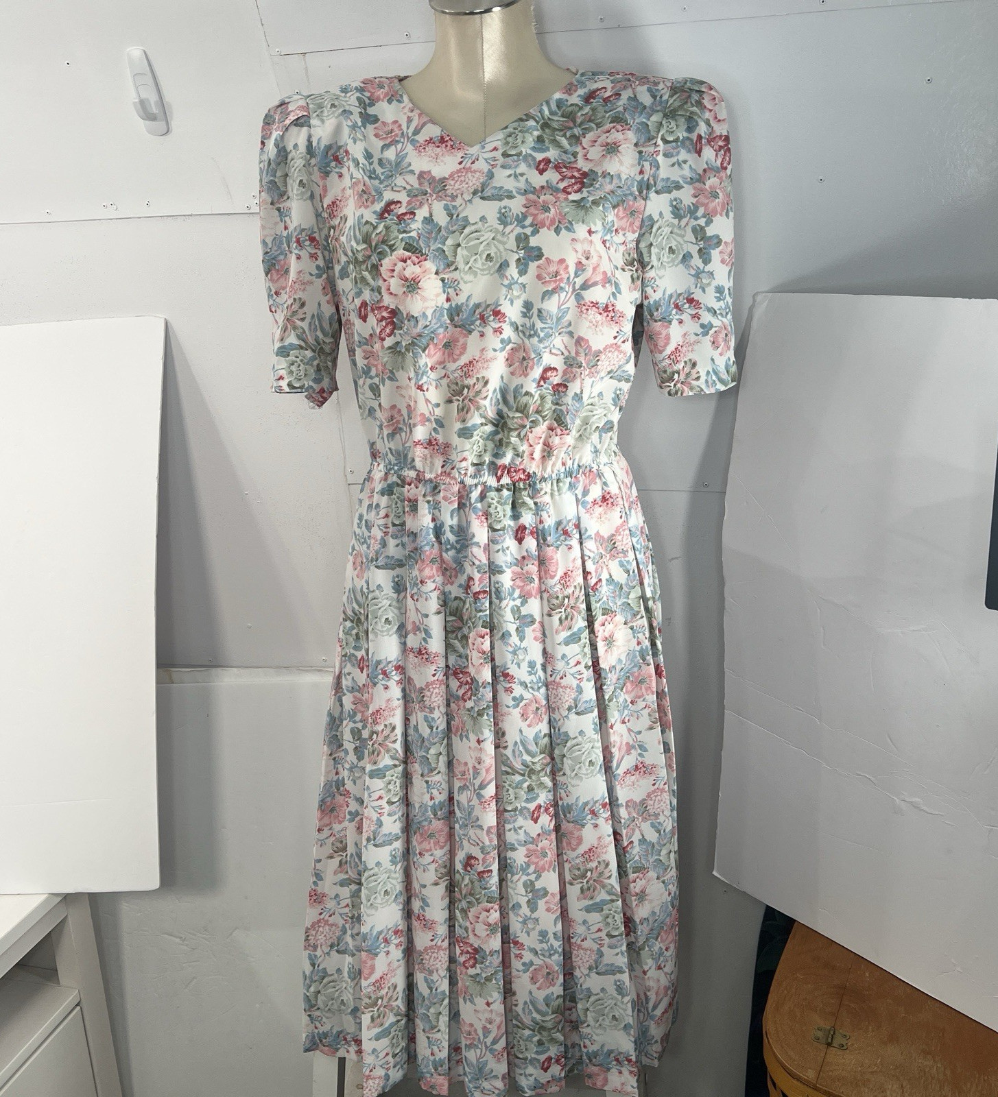 Vintage 80s Pellini Petites by Von Bramlett dress Pink floral 7/8P cottage