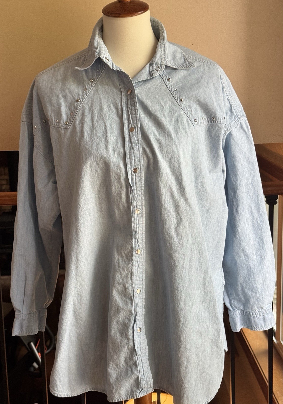 Vintage 90’s Women’s Marsh Landing Oversized Denim Blouse Western Size M Snaps