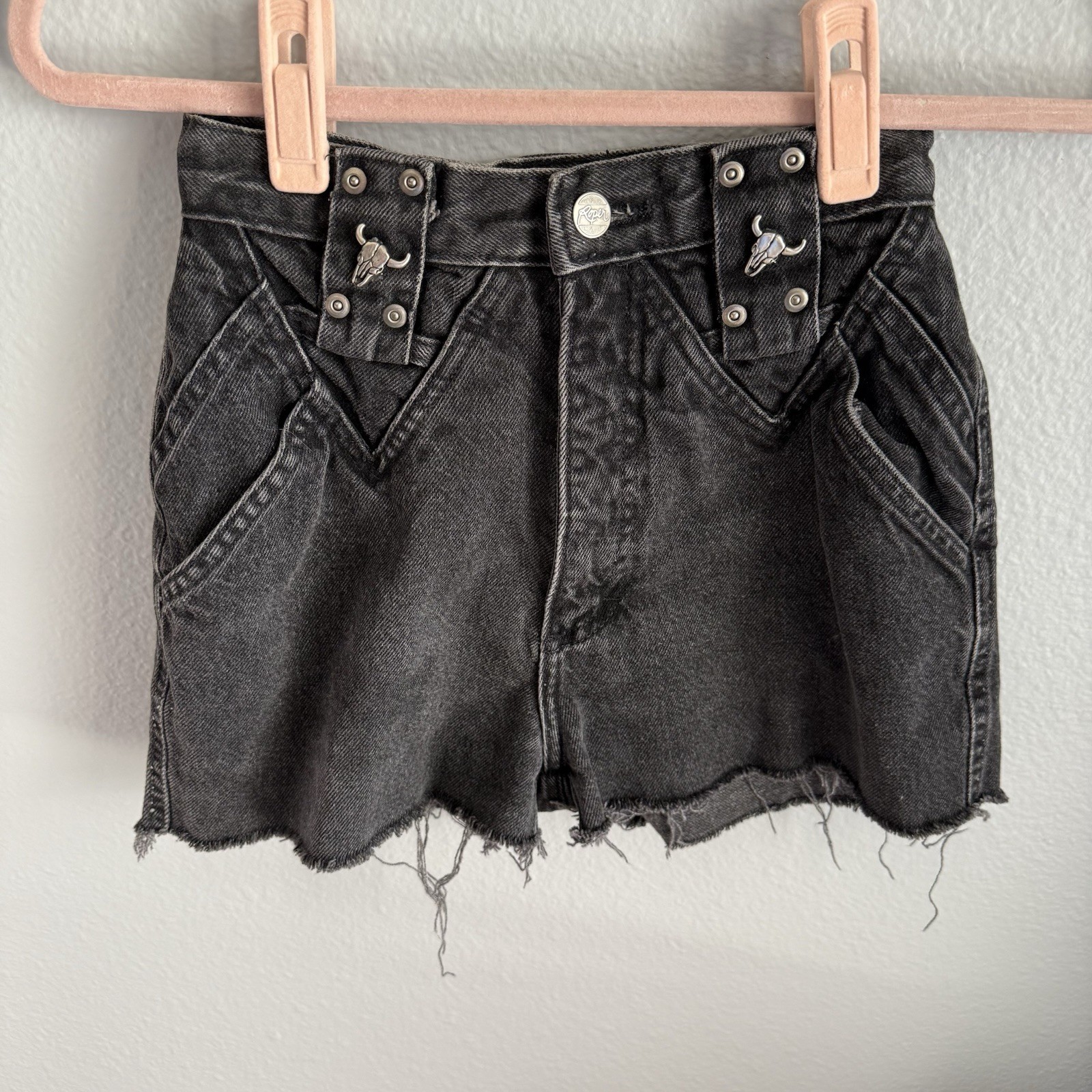 Vintage Retro Roper High Rise Western Black Bull Steer Shorts 24″ Sz 3/4 Jorts