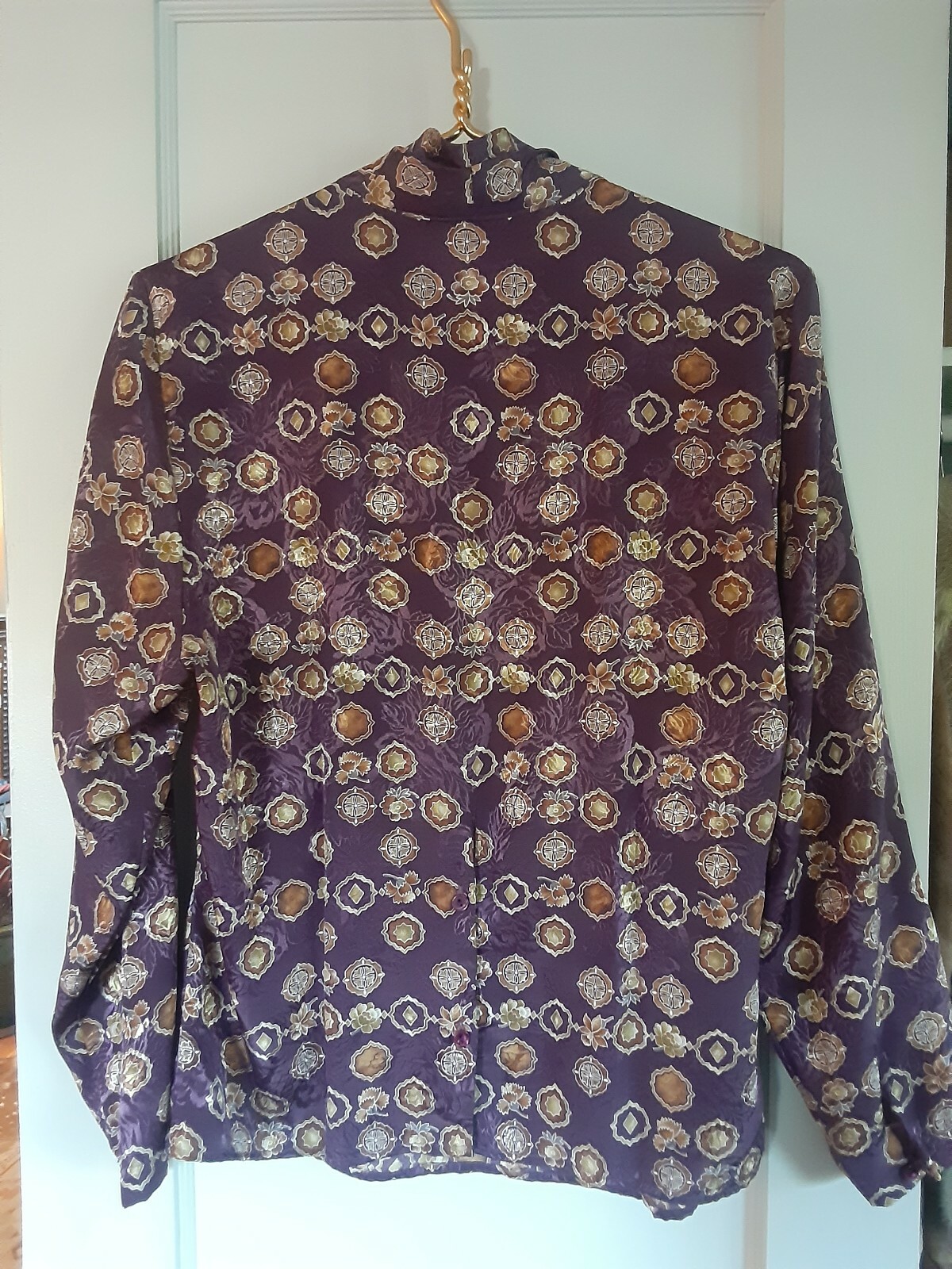Vintage Purple Silky Blouse Cowl Medallion Motif Pullover Size 10