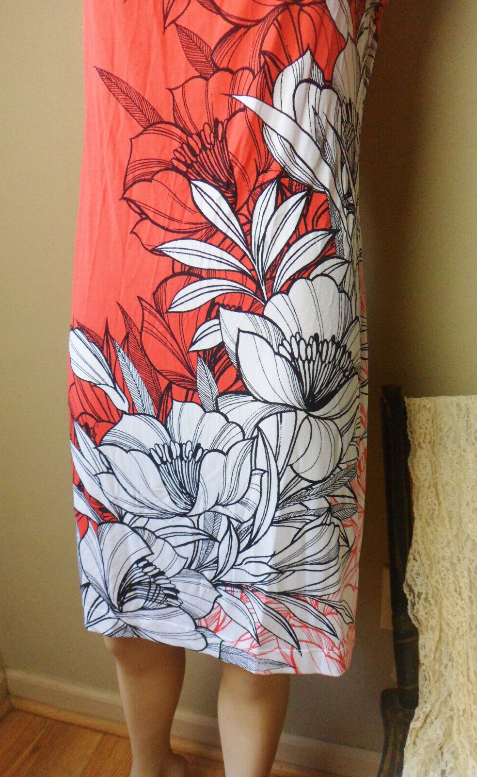 London Times Red Poppy Dress, Vintage Polyester Pencil Dress, Size 6, Cap Sleeve