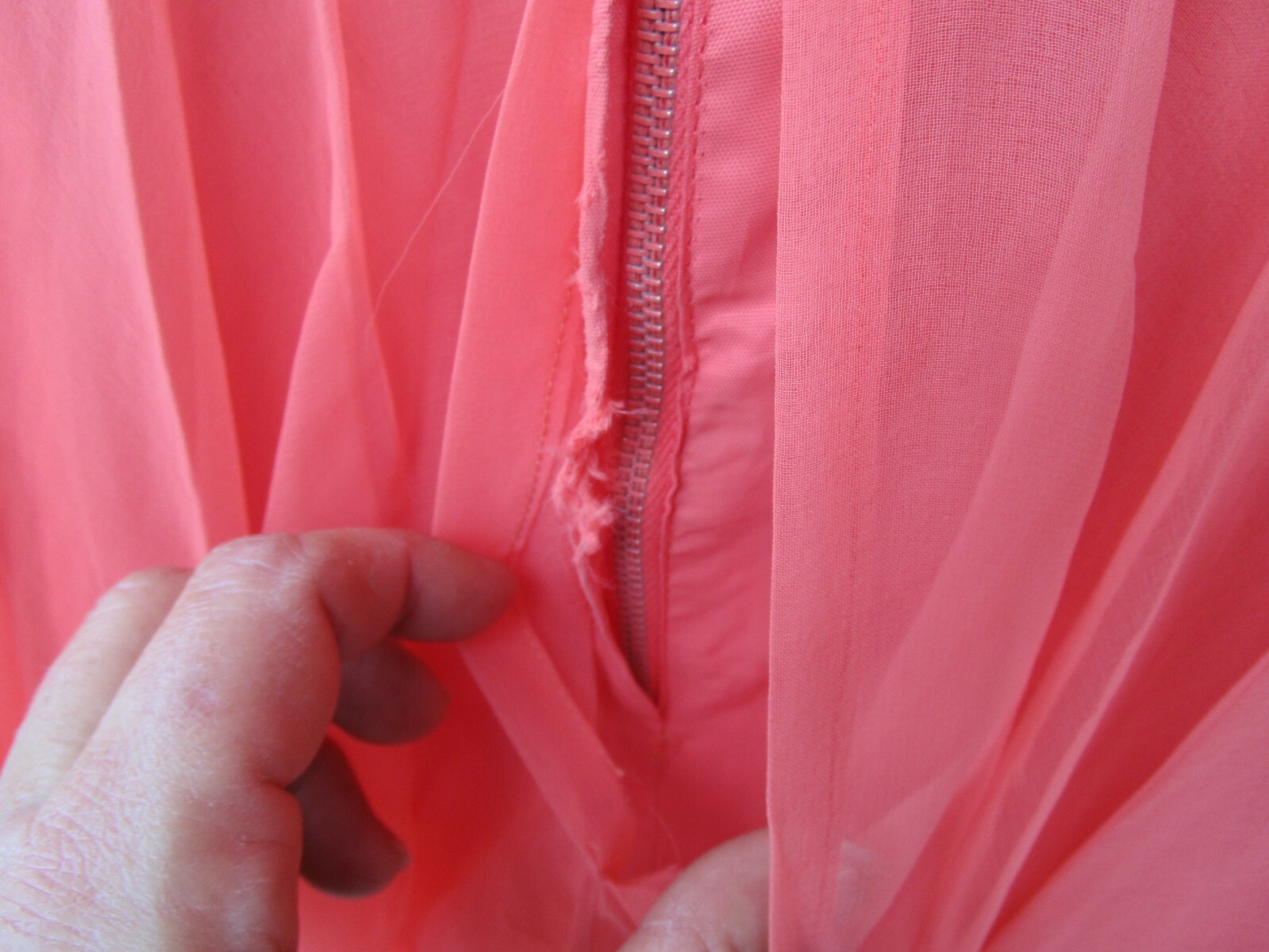 Late 1950’s Miss Elliette peach Chiffon Cocktail Dress pin up size 12 Rare