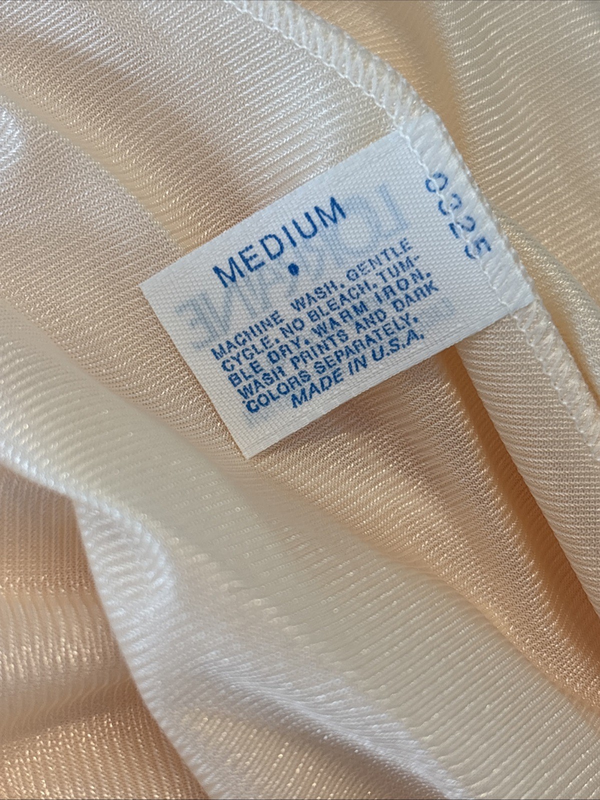 Vintage Lorraine Goddess Sheer Soft Cream Glow Lace Long Full sweep Gown NWT