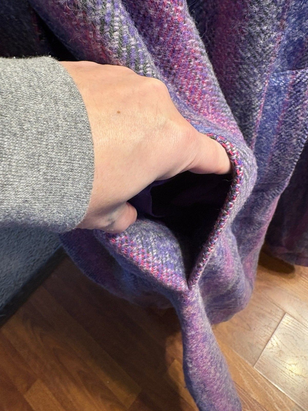 Vintage Purple Full Length Jimmy Hourihan 100% Wool Cape With Pockets