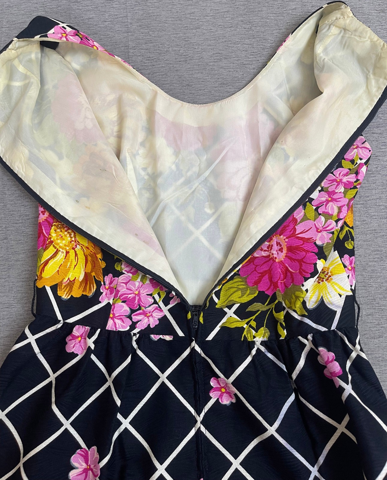 Vintage 1970s Floral Maxi Dress Pink Orange Border Print Black Sleeveless S