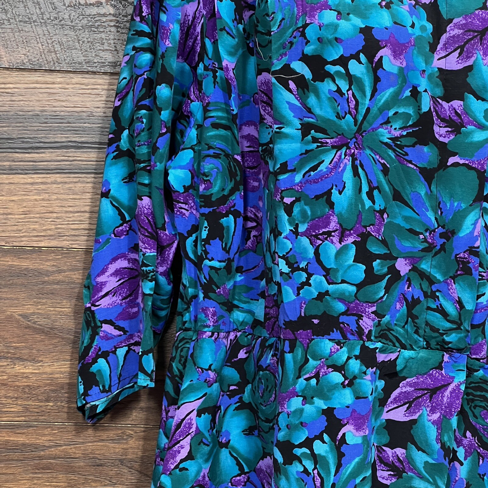 Sally III Vgt Dress 1980 Size 24 Black Teal Purple Floral Rayon Button Front