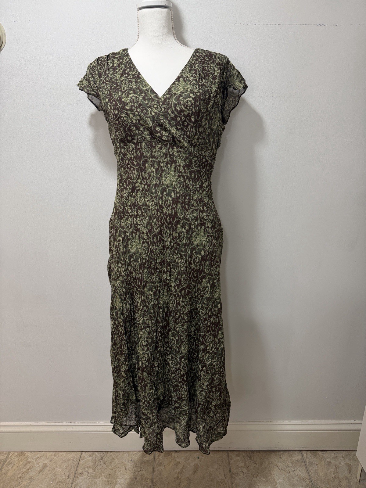 Vintage Y2K Lizzie McGuire V Neck MIDI Dress floral BRATZ Bodycon Retro 90s hip
