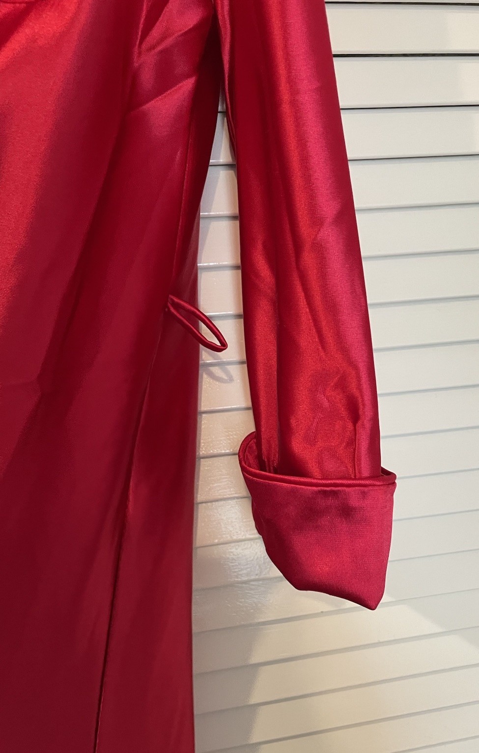 Miss Elaine Robe Large Red Satin Nylon Full Length Maxi Vintage
