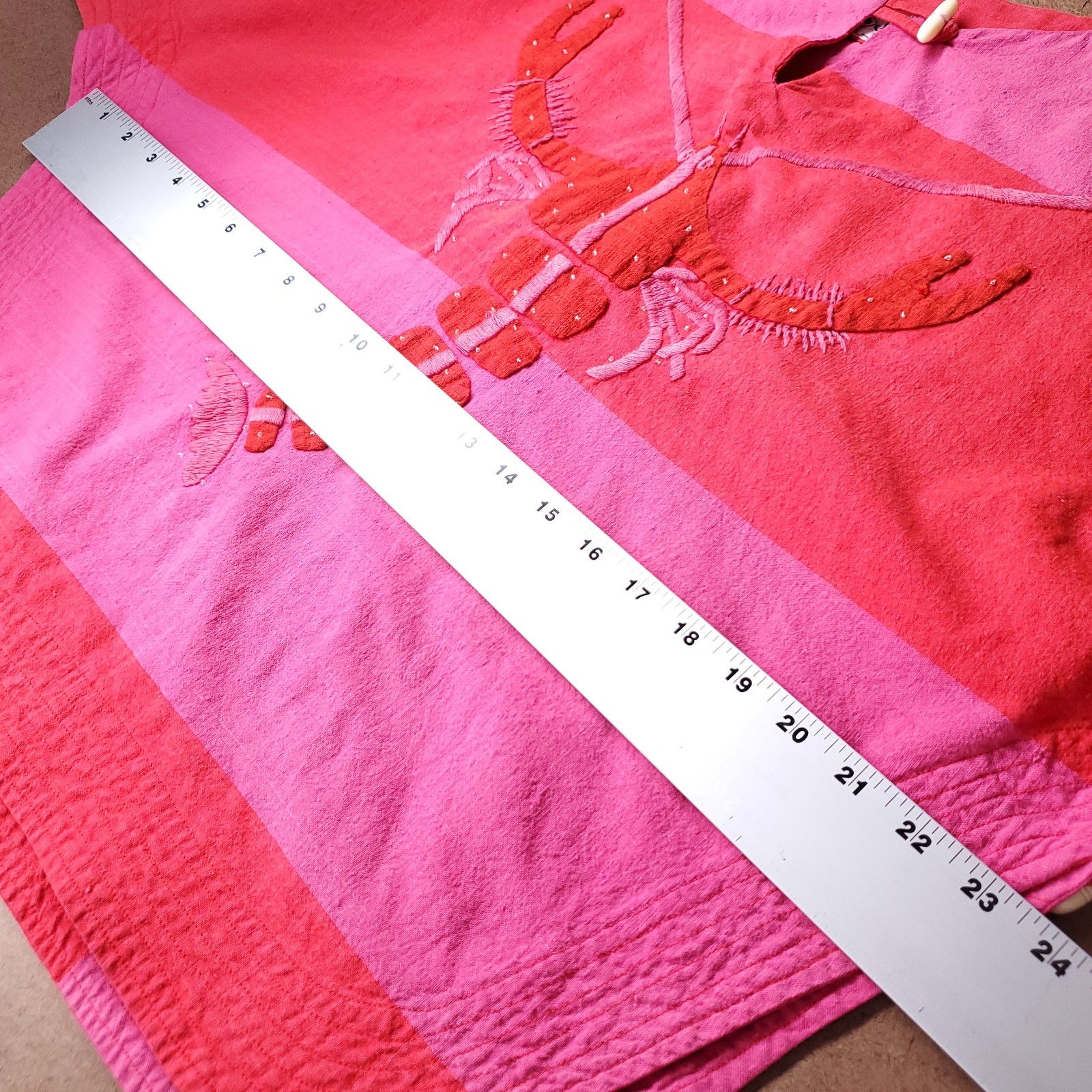 Modas Tropicana Lobster Pullover Poncho Top Women OS Pink Red Embroidered VTG