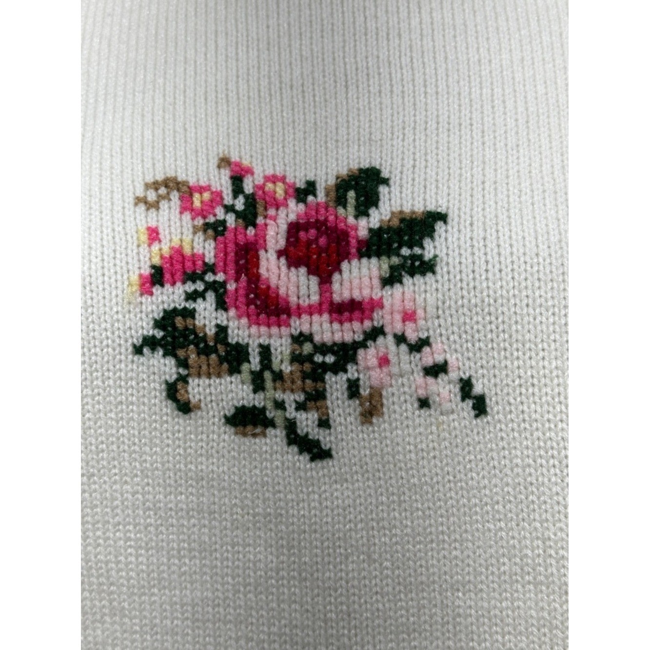 Vintage Floral Knit Sweater XL White Pink Roses Cottagecore Coquette