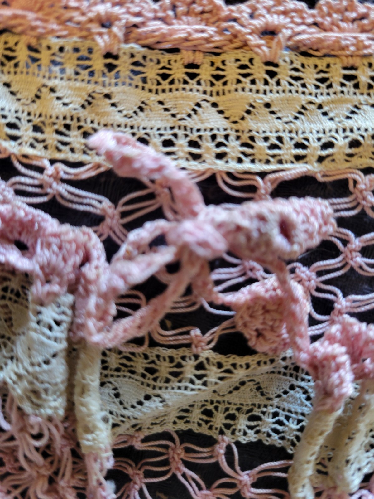 ANTIQUE VICTORIAN CROCHETAND LACE HANDMADE TINY DELICATE BRALETTE 1920s 30s XS