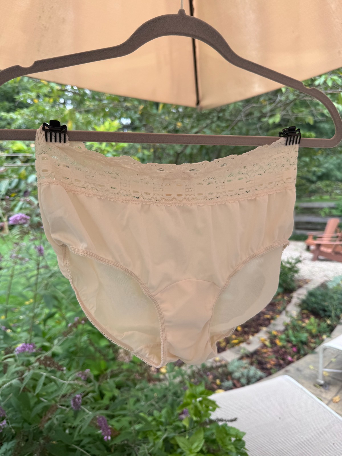 Vintage Olga Nylon Lace High Cut Panties Size 6