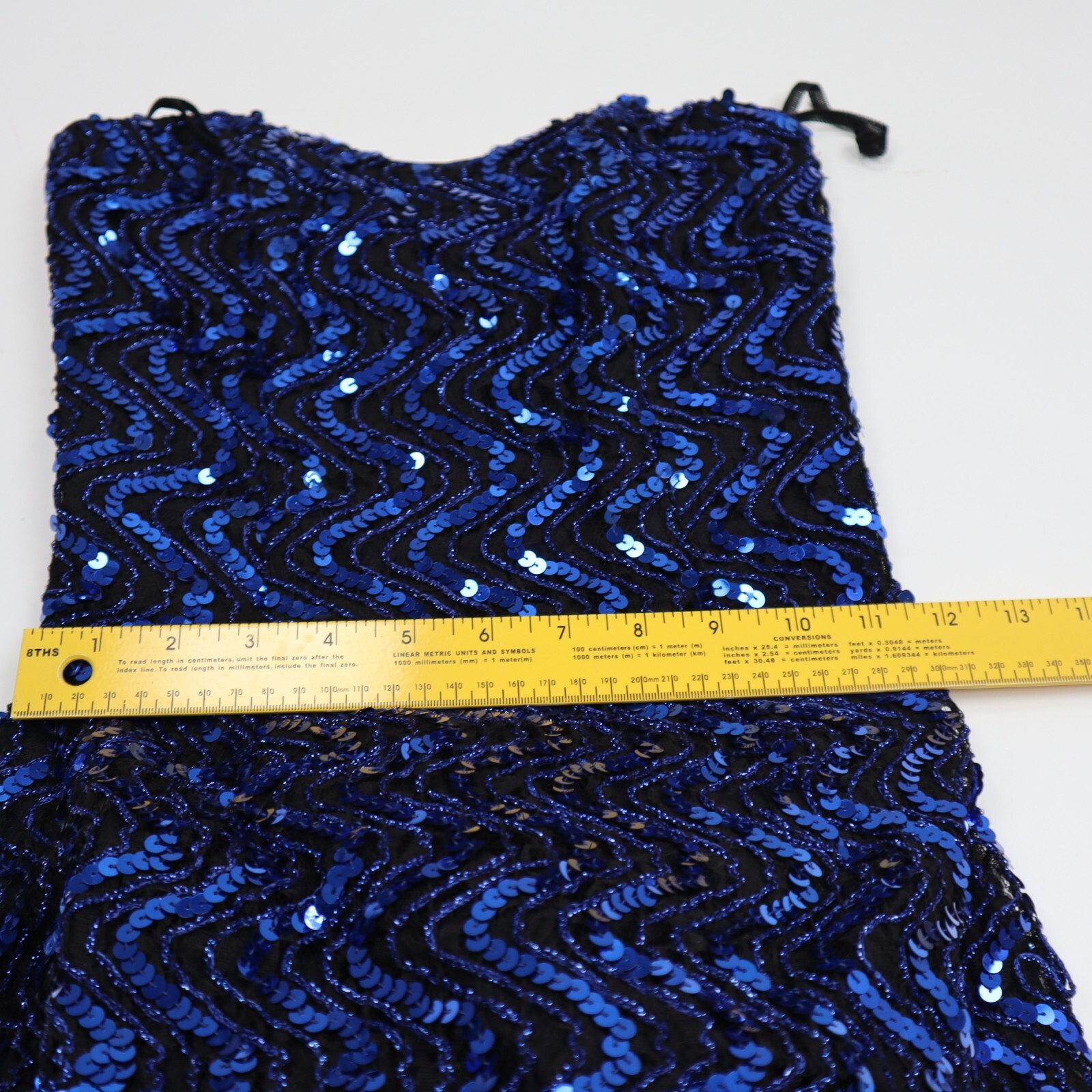 Jessica McClintock Gunne Sax Strapless Bodycon Sequin Party Formal Prom Dress