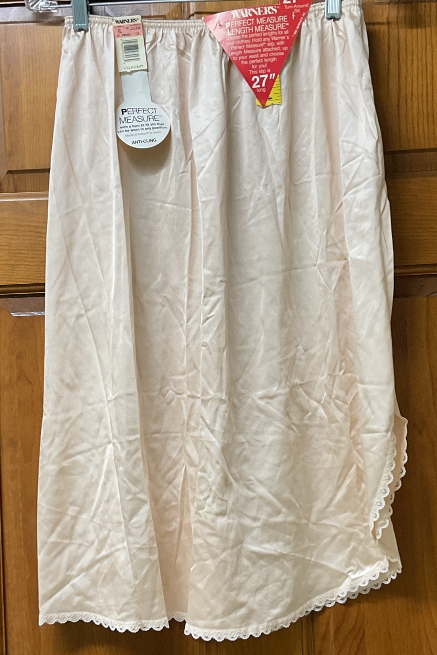 Vtg Warner’s Perfect Measure Antron Nylon Slit Half Slip 27″ Beige Size XL NWT