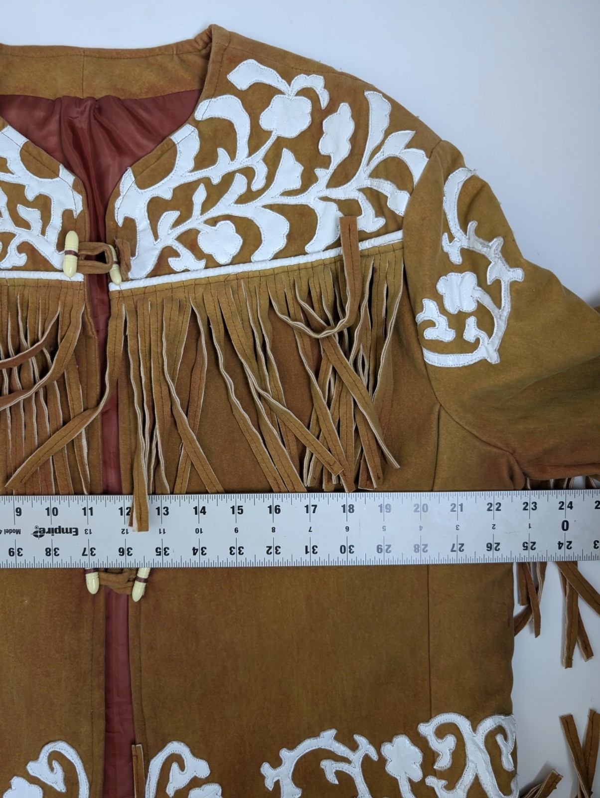 VTG Western Suede Fringe Jacket White Floral Applique Boho Toogle Coat 23×24