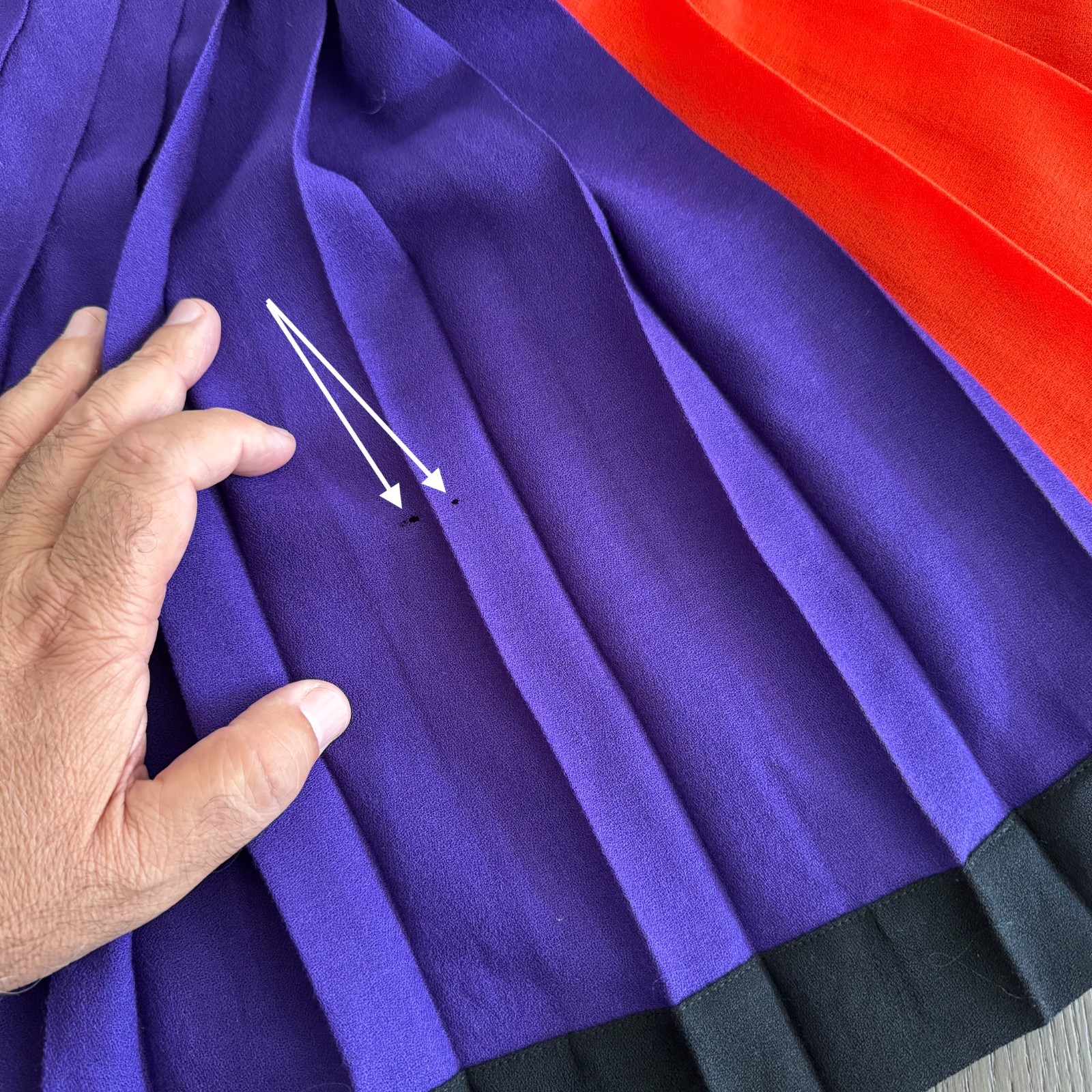 GIANNI VERSACE pleated wool wrap skirt size 42 from F/W 1991/92