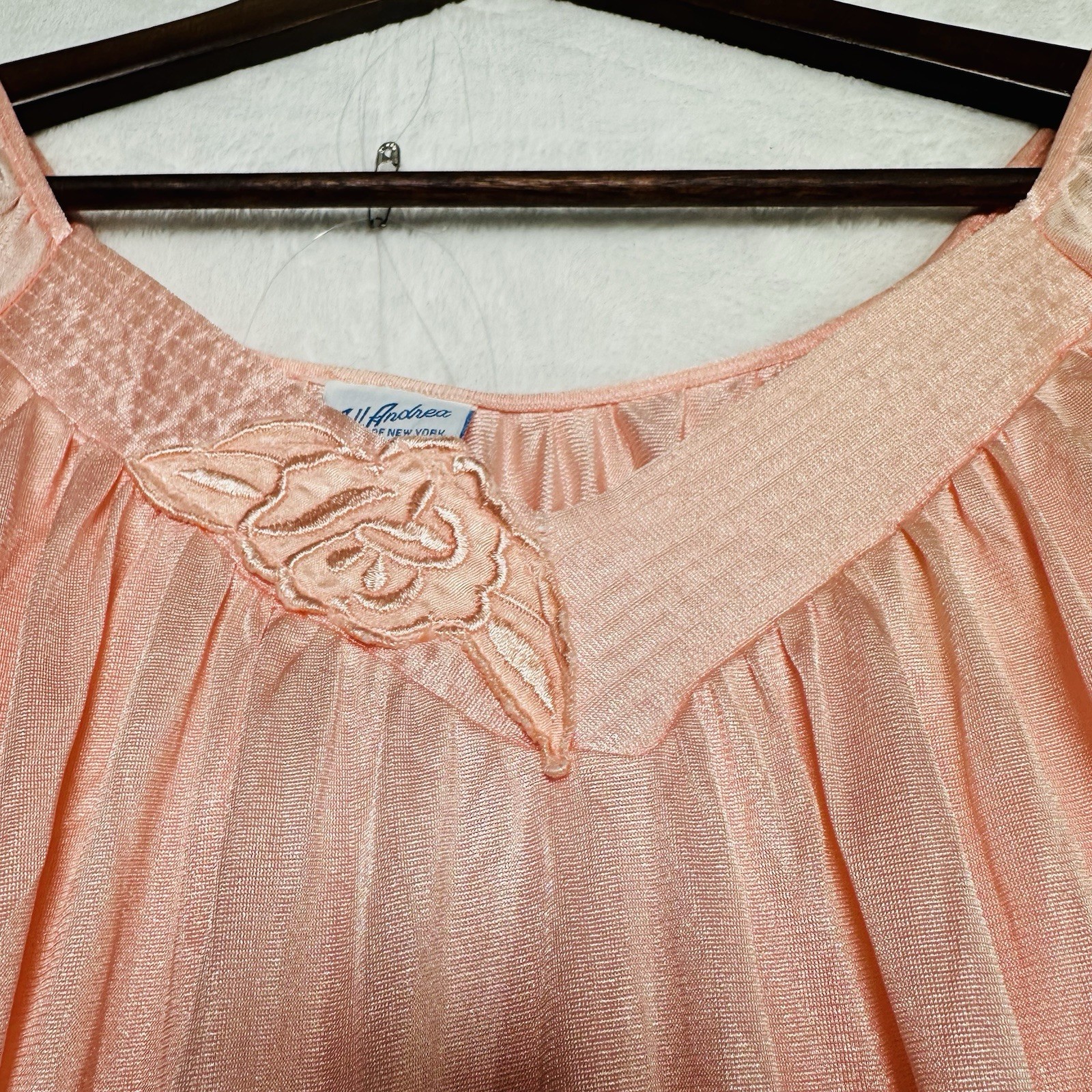 VTG Jill Andrea Of New York Pink Nylon V-Neck Nightgown Gown Negligee Sz Medium