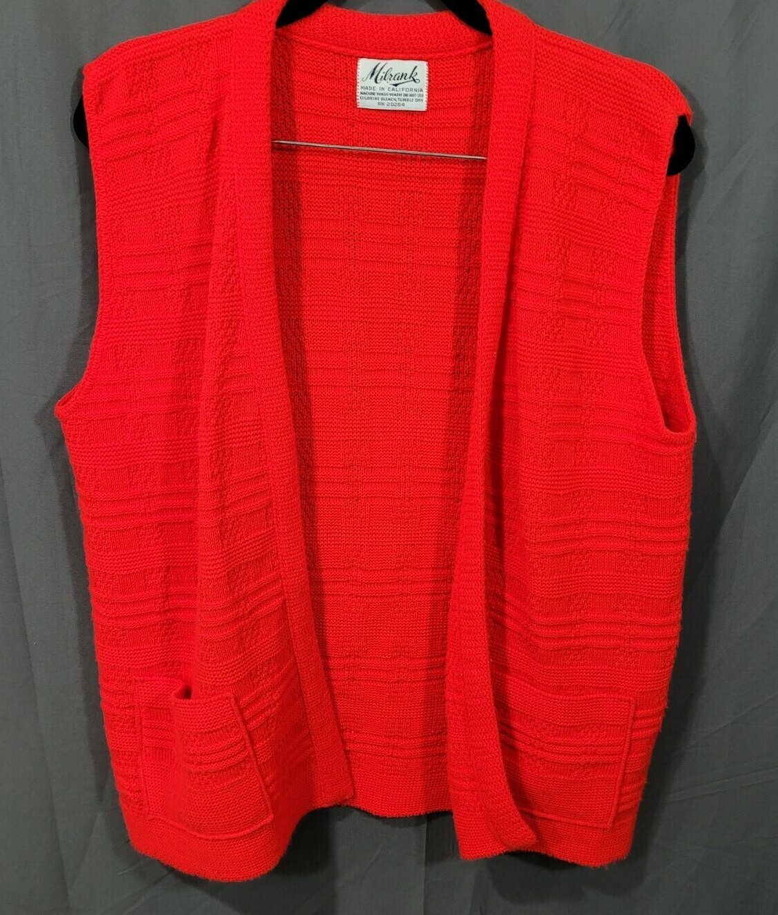 Milrank Sweater Vest with Pockets VintageNO Closure Adult Size Medium 70s Retro