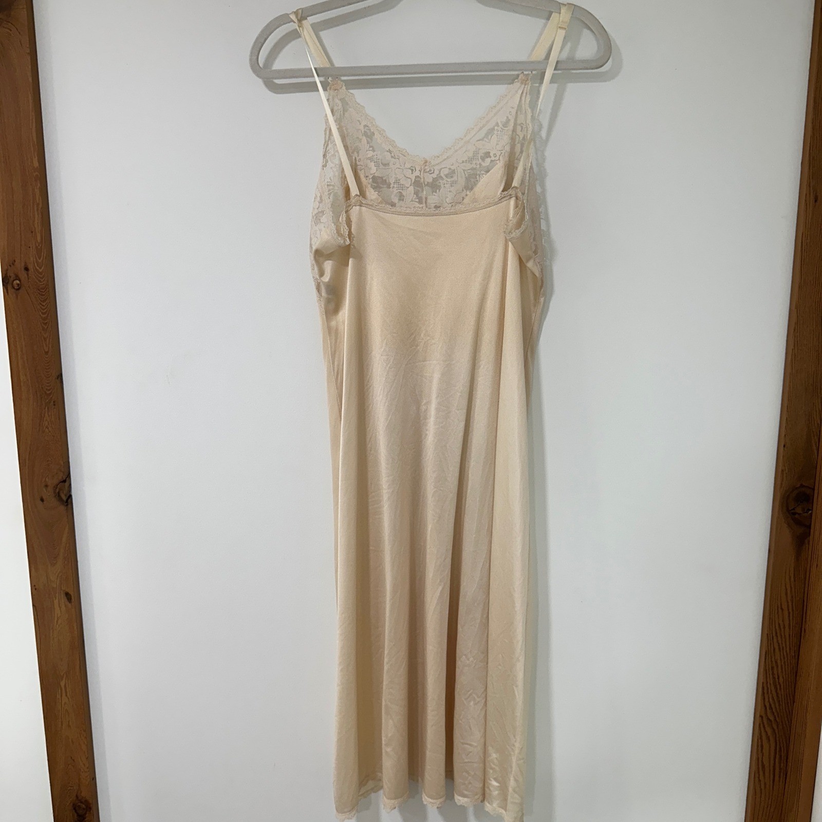 Maidenform Something Special Full Slip Womens 34 Beige Lace Trim | Coquette