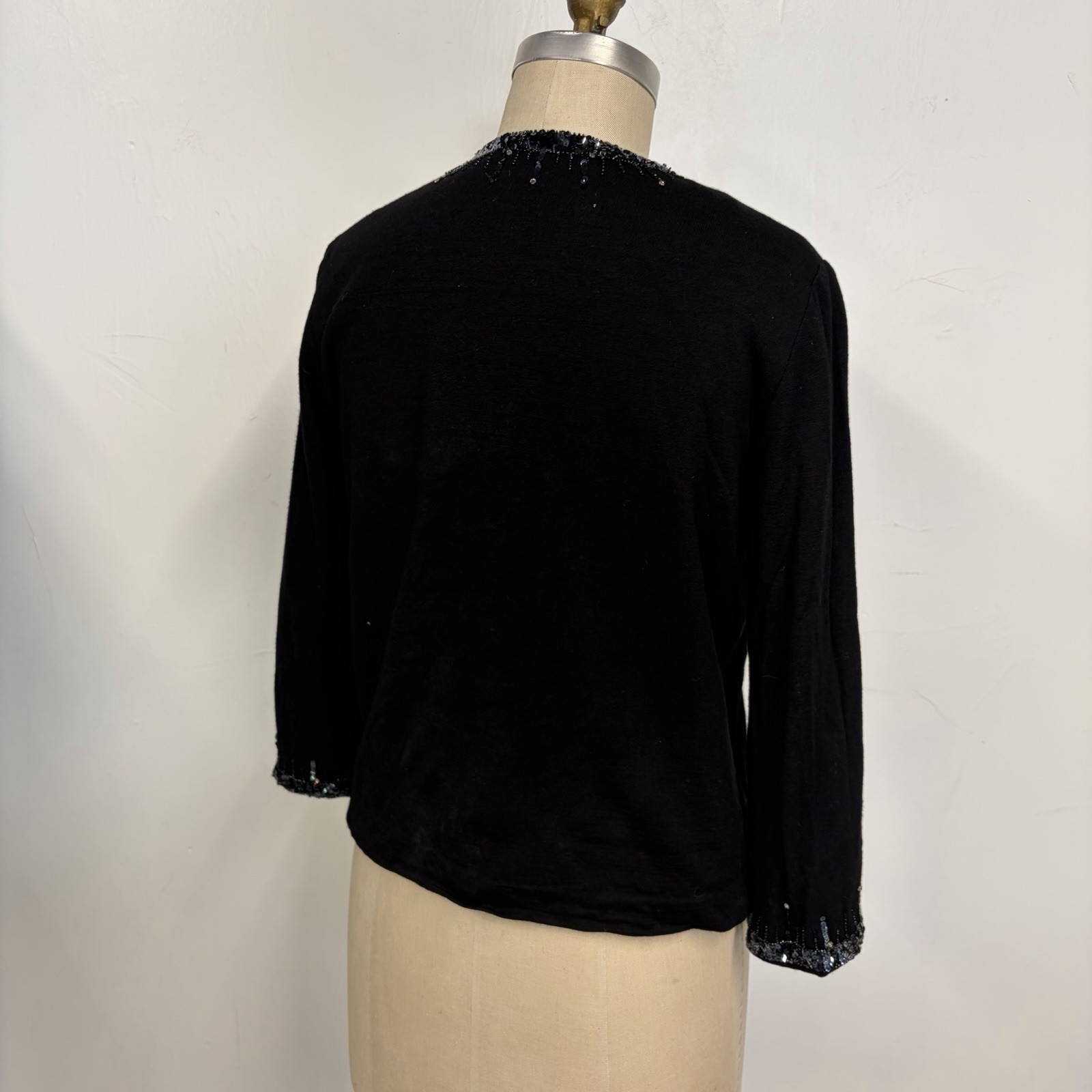 STUNNING vintage 60s Gino Paoli Sequin Wool Sweater Cardigan Small Black