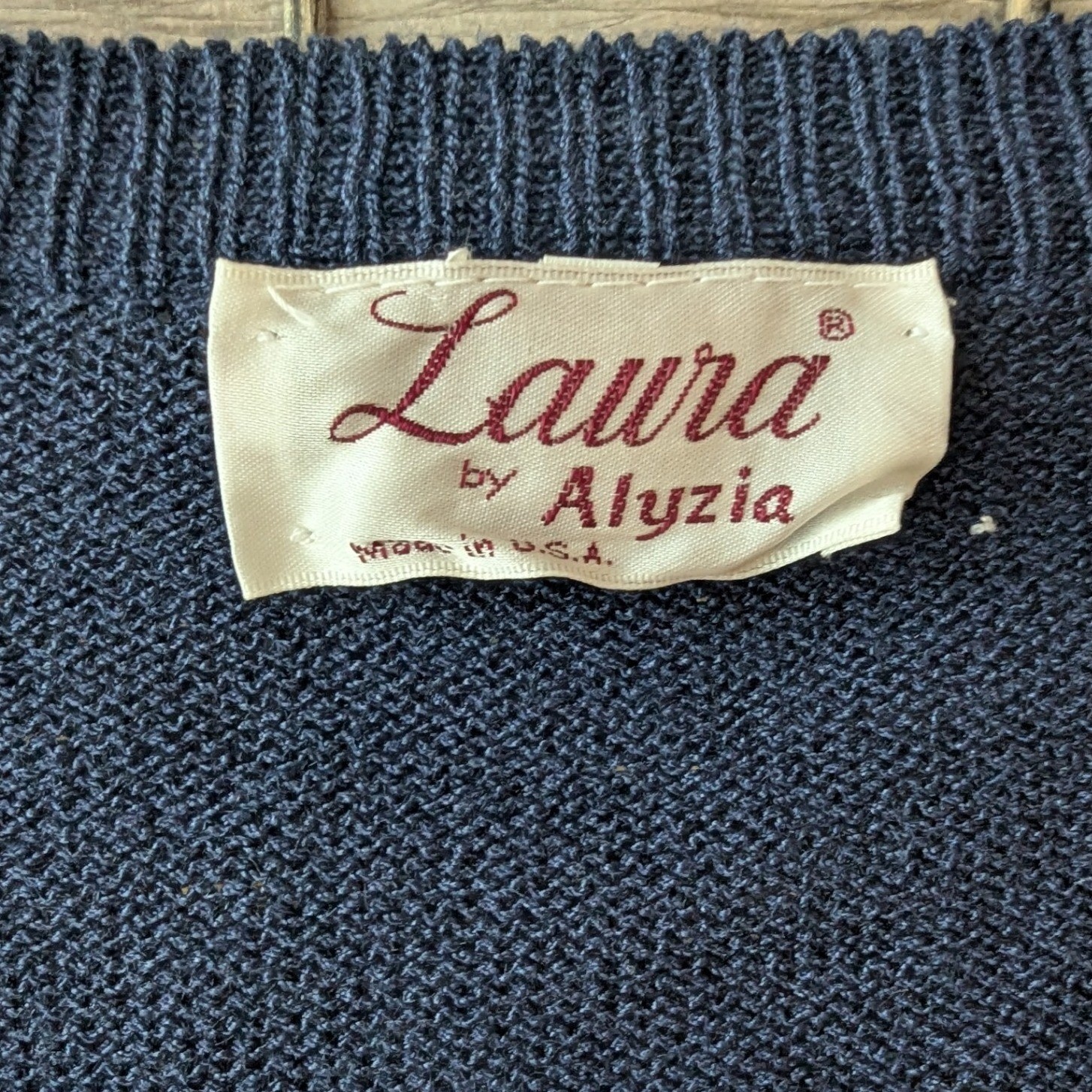 Vtg 80s Navy Blue Cropped Cardigan Gold Buttons Preppy Nautical Sweater USA 8