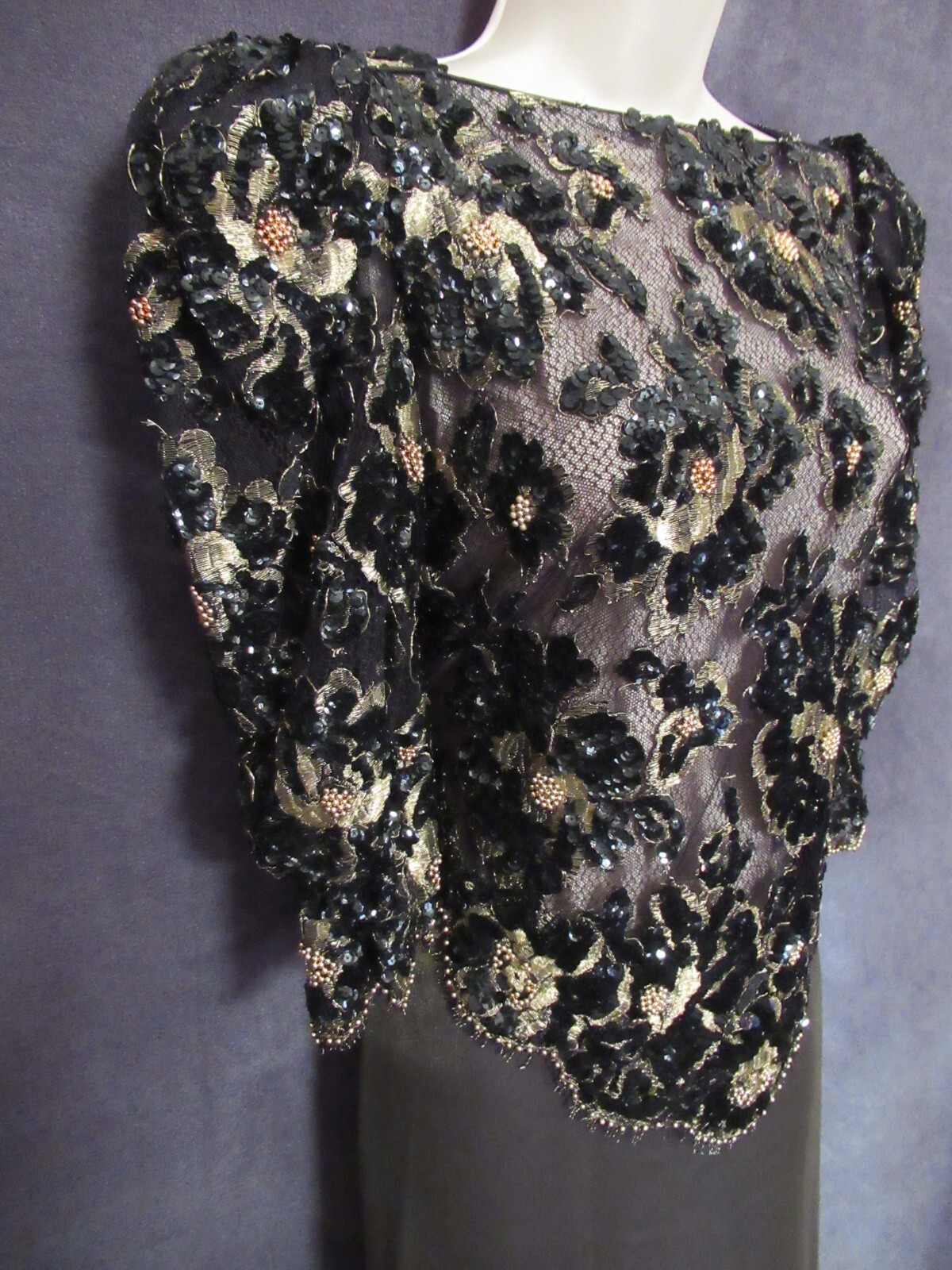 Vintage Digna Yero Black Gold Metallic Sequin Lace Bead Backless Formal Dress 8